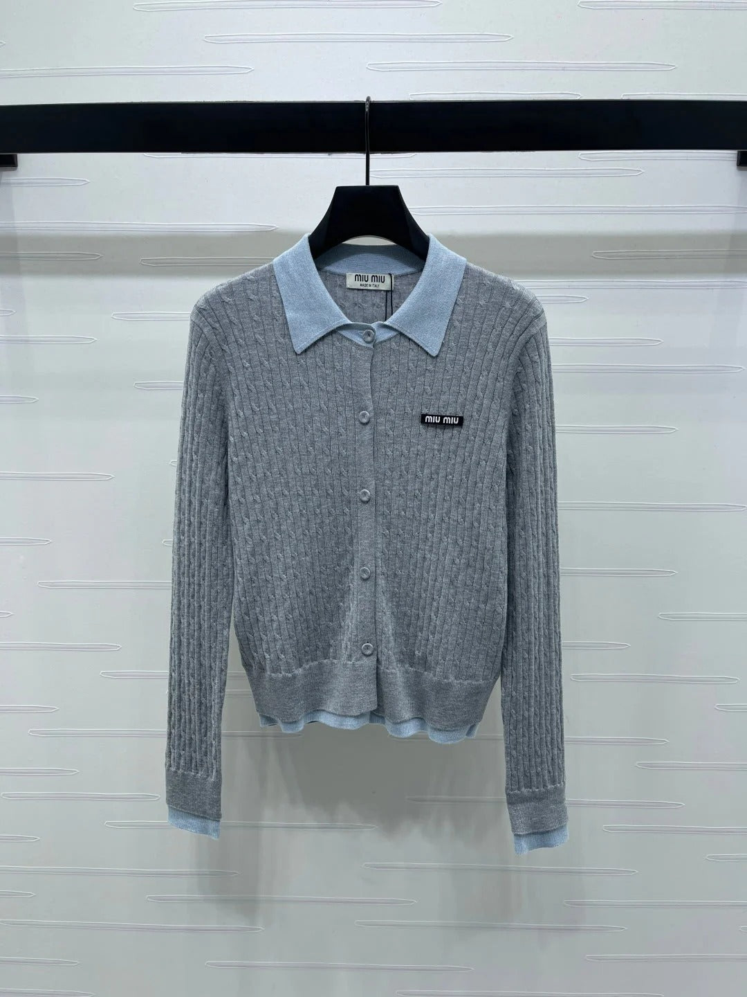 MIUMIU CARDIGAN STYLE 464