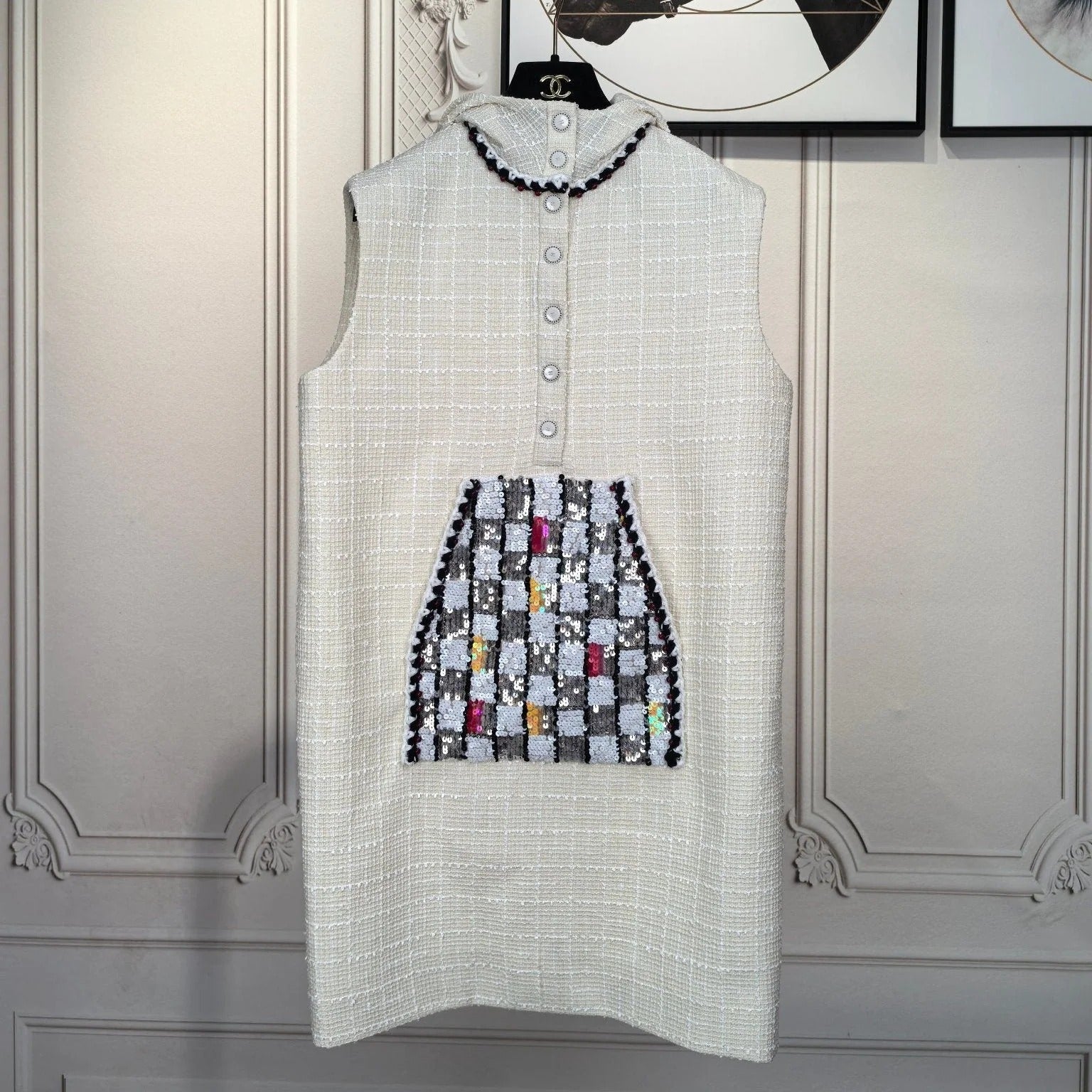 CHANEL 25S SLEEVELESS HOODED DRESS 418