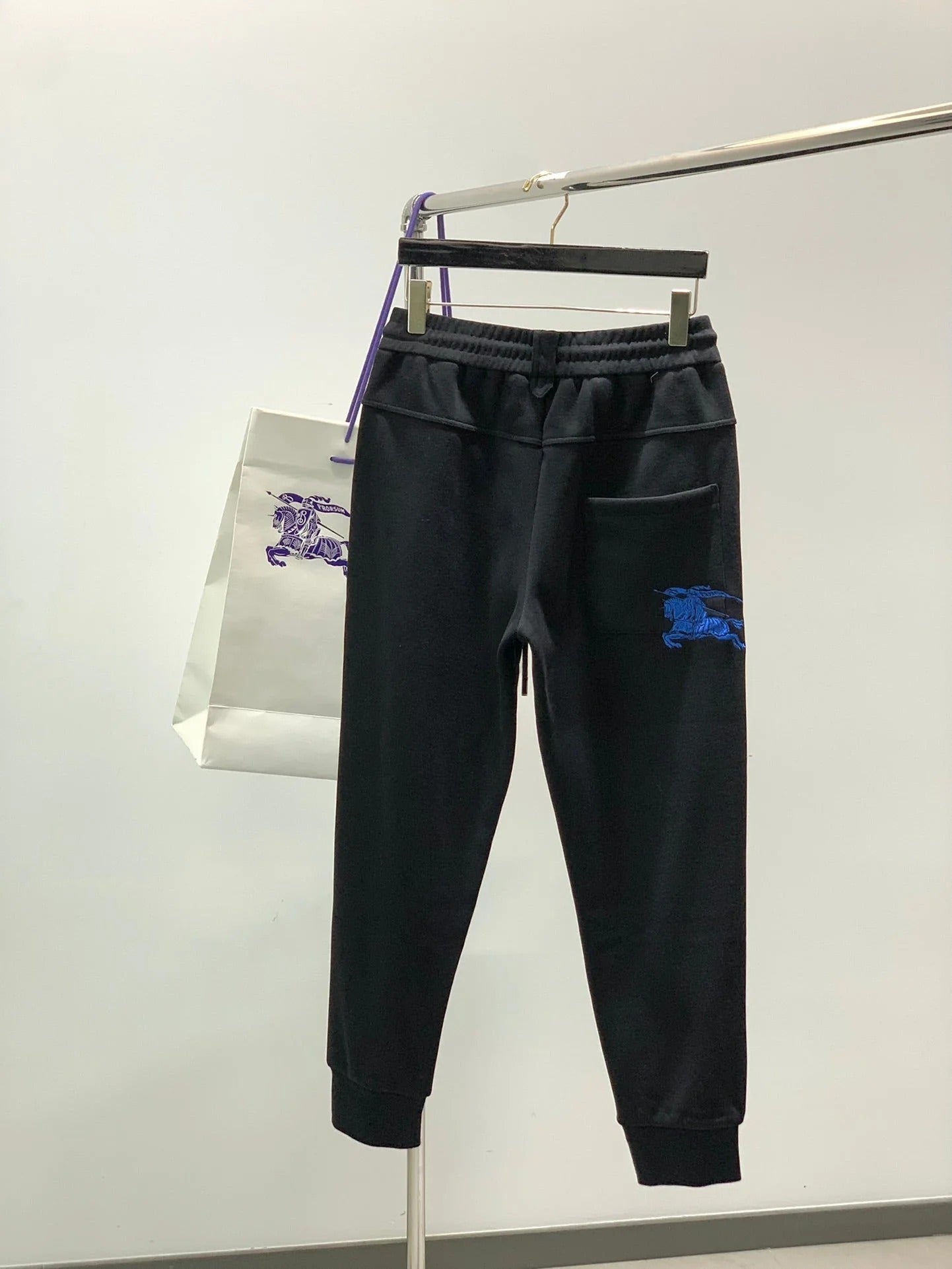 BURBERRY 25S VELVET PANTS 118