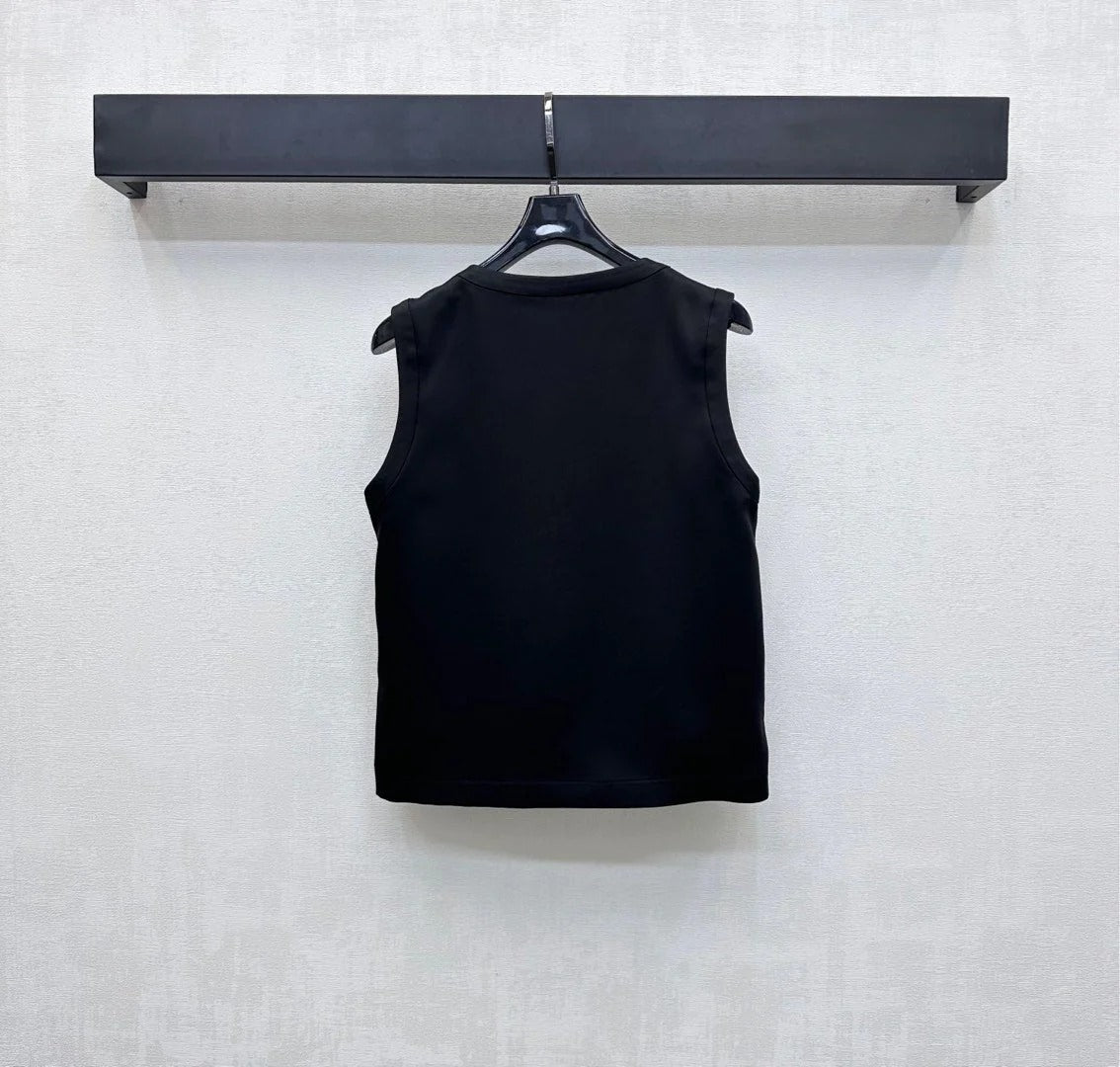 CHANEL SLEEVELESS ROUND-NECK BUTTON-UP TOP 274769