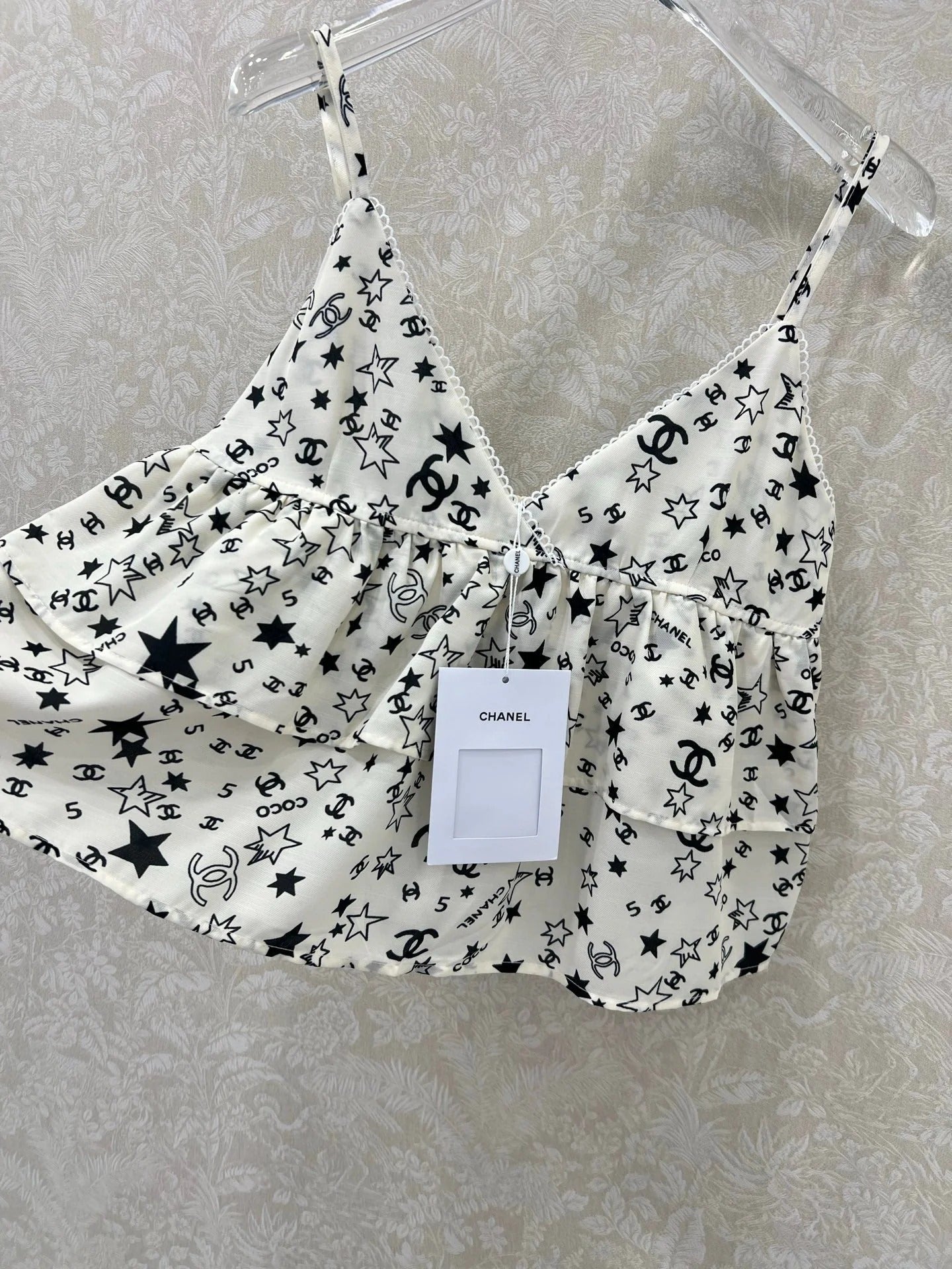 CHANEL SPAGHETTI STRAP TOP 275060