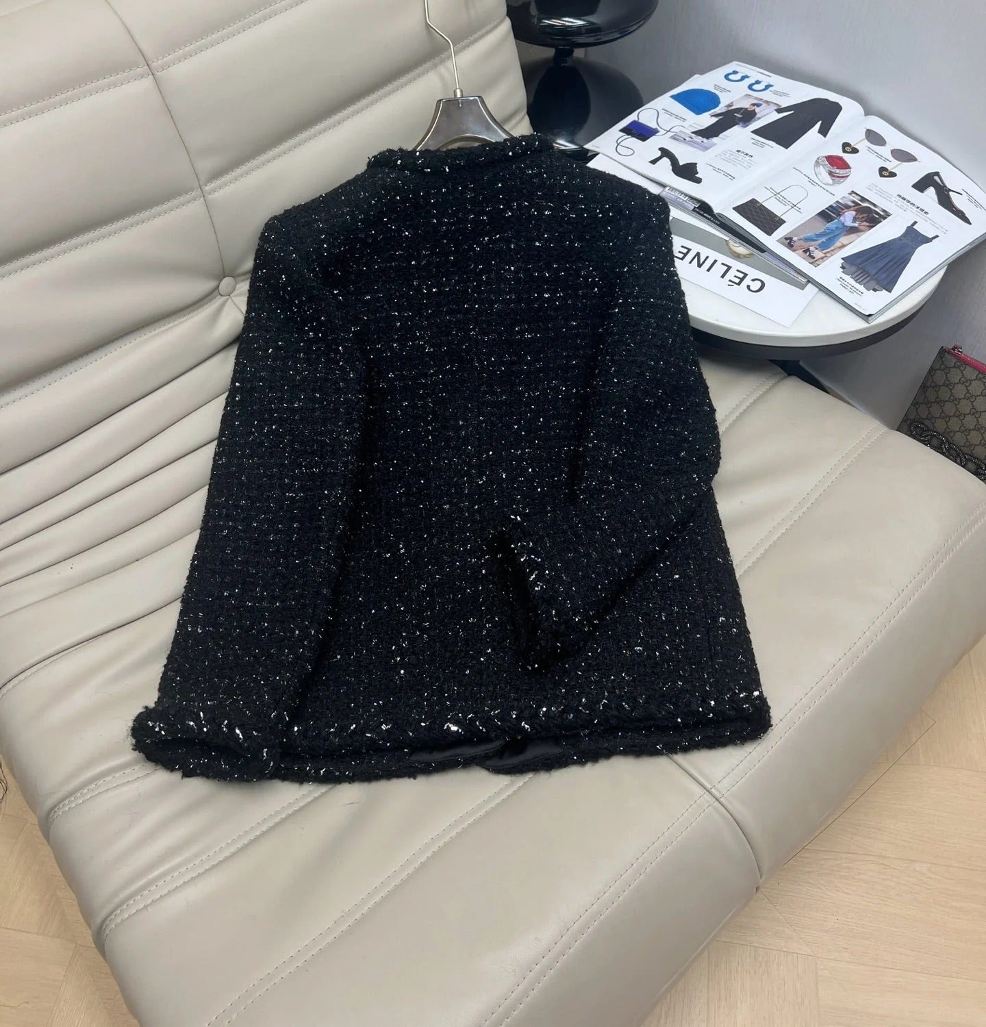 CHANEL 25S ROUND-NECK KNIT CARDIGAN 377