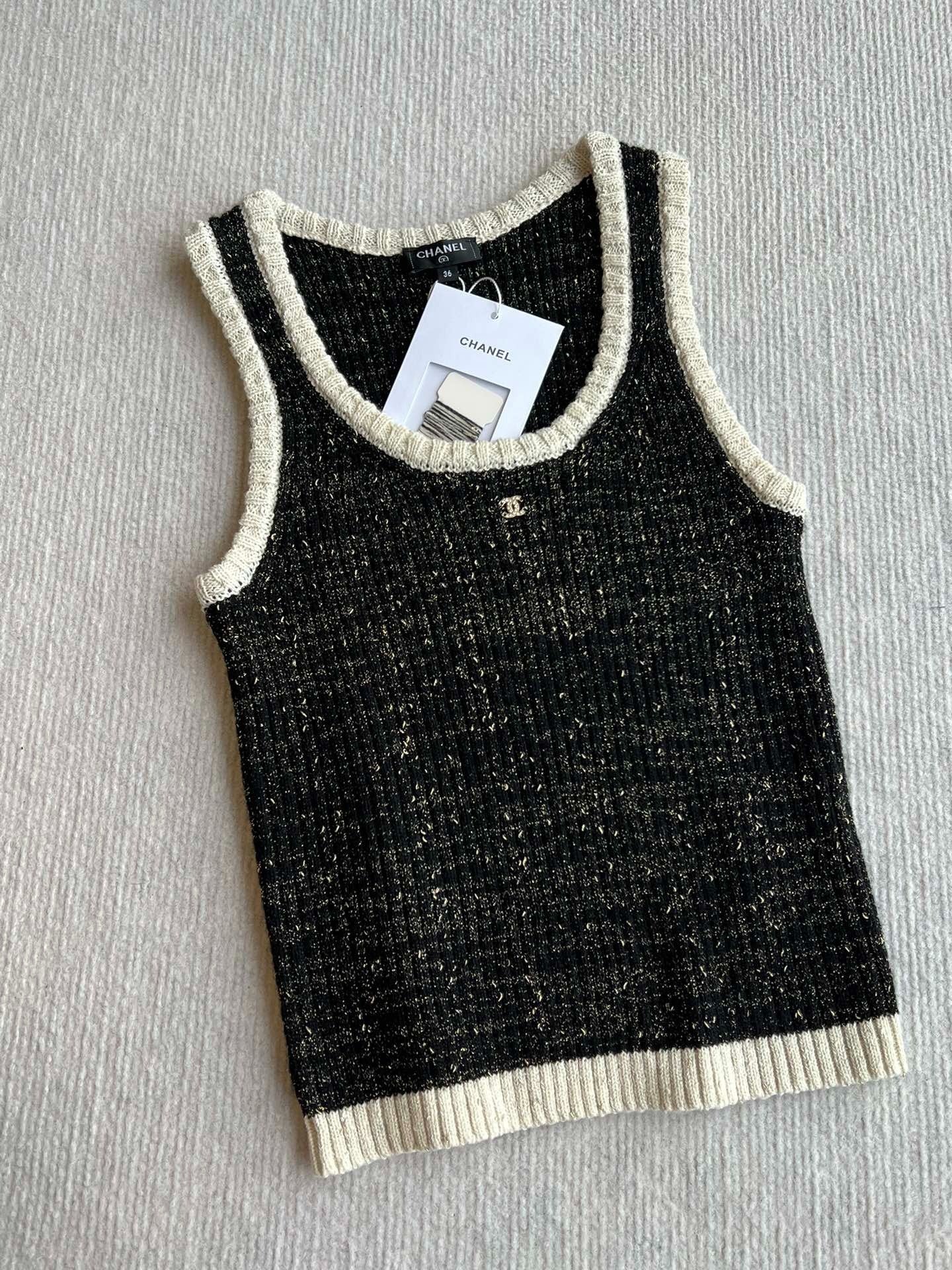 CHANEL SLEEVELESS TOP 269561
