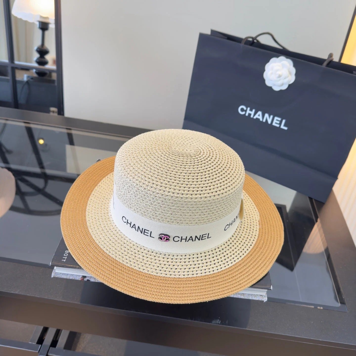 Chanel Straw Hat With Logo Ribbon 299808