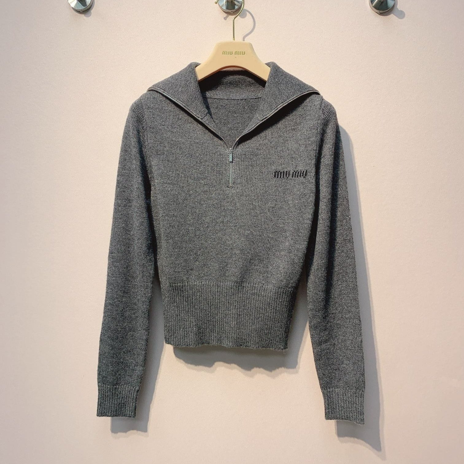 MIUMIU SWEATER STYLE 163