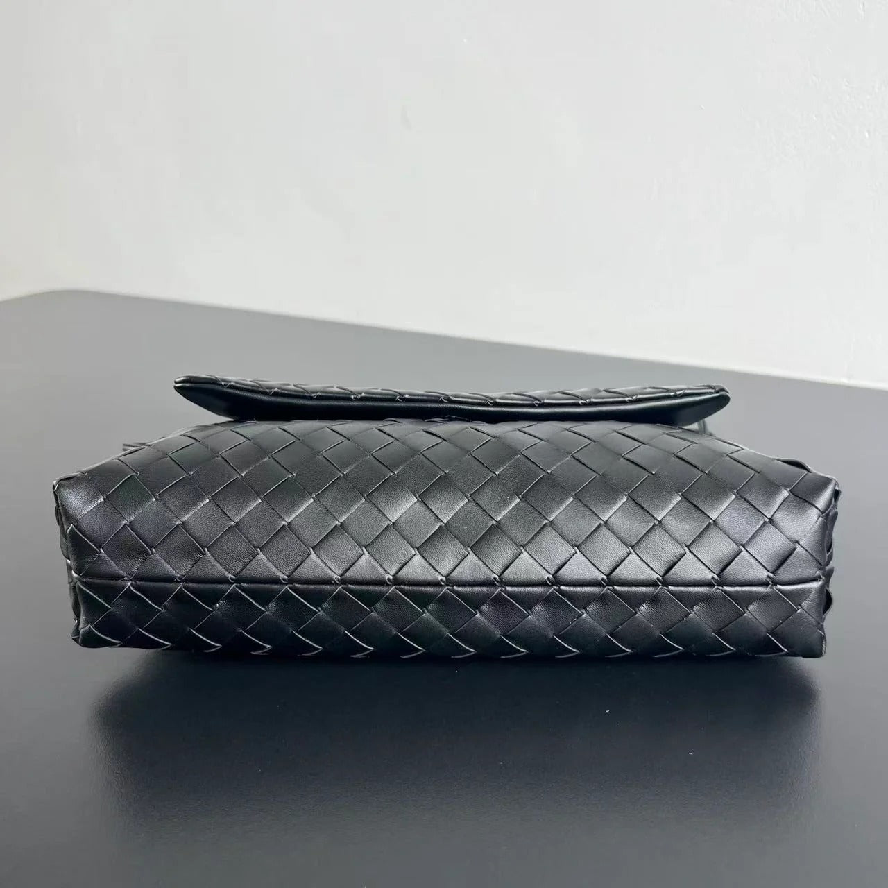 Bottga Veneta 2026 Giorno Bag 33cm Black Leather