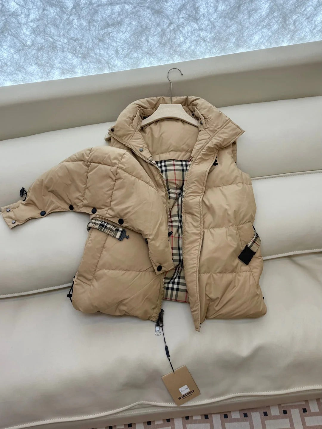 BURBERRY 25S PUFFER VEST 151