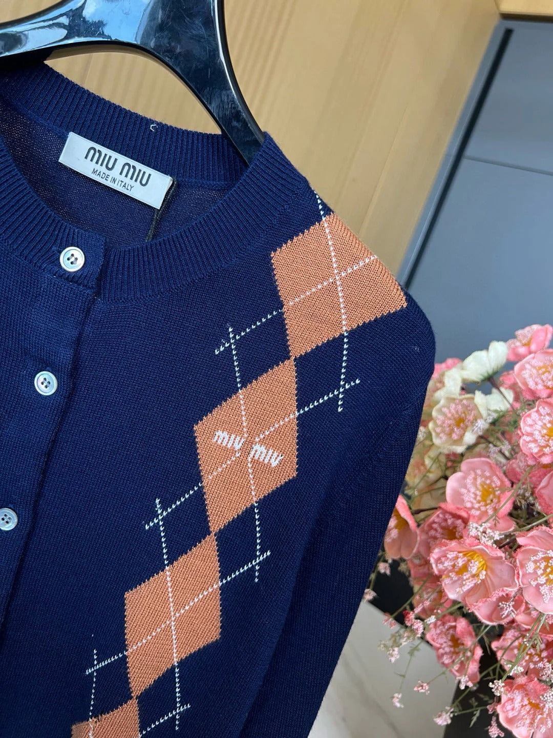 MIUMIU CARDIGAN STYLE 182