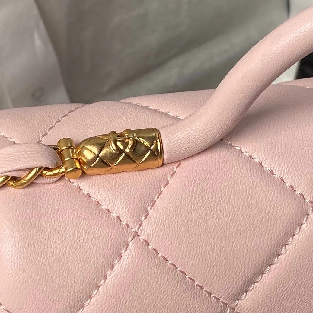 CC  25S FLAP BAG 21 CM IN LIGHT PINK LAMBSKIN WITH TOP HANDLE