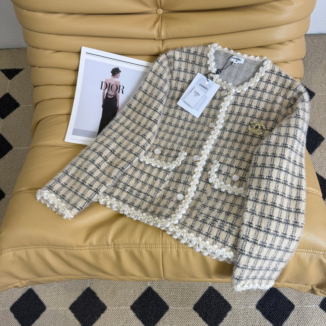 CHANEL 25S KNITTED CARDIGAN 288