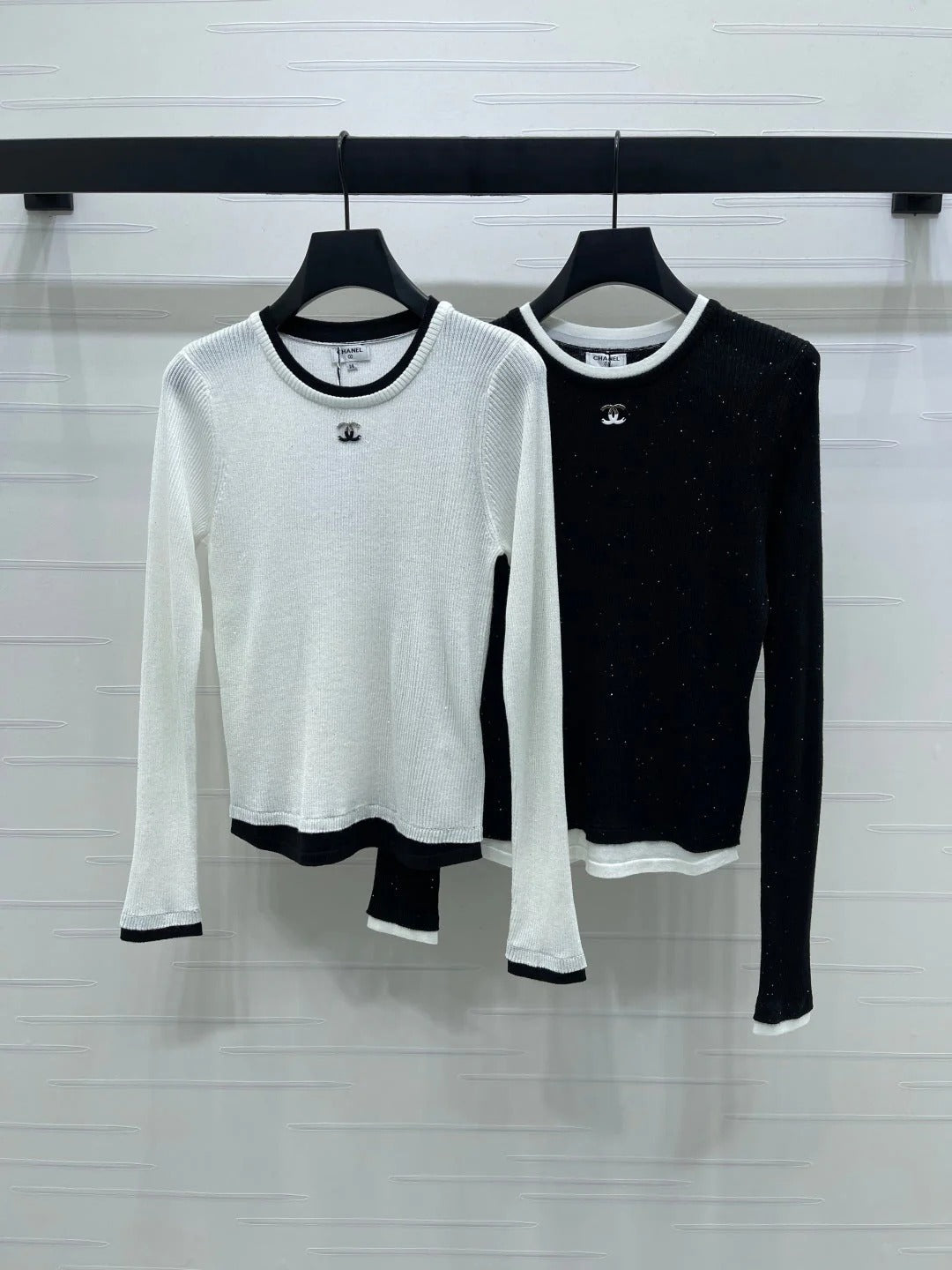 CHANEL 25S SWEATER STYLE 208