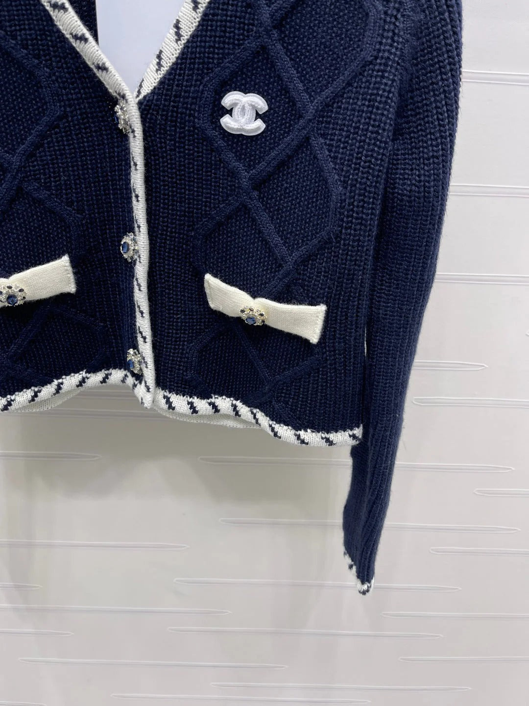 CHANEL 25S CARDIGAN STYLE 199