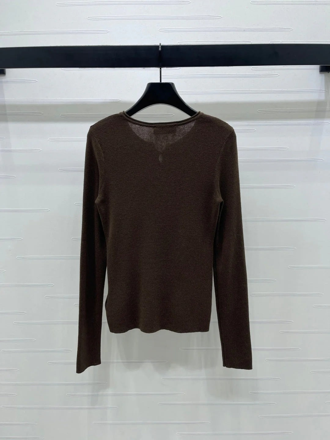 MIUMIU KNITTED LONG SLEEVE TOP STYLE 483