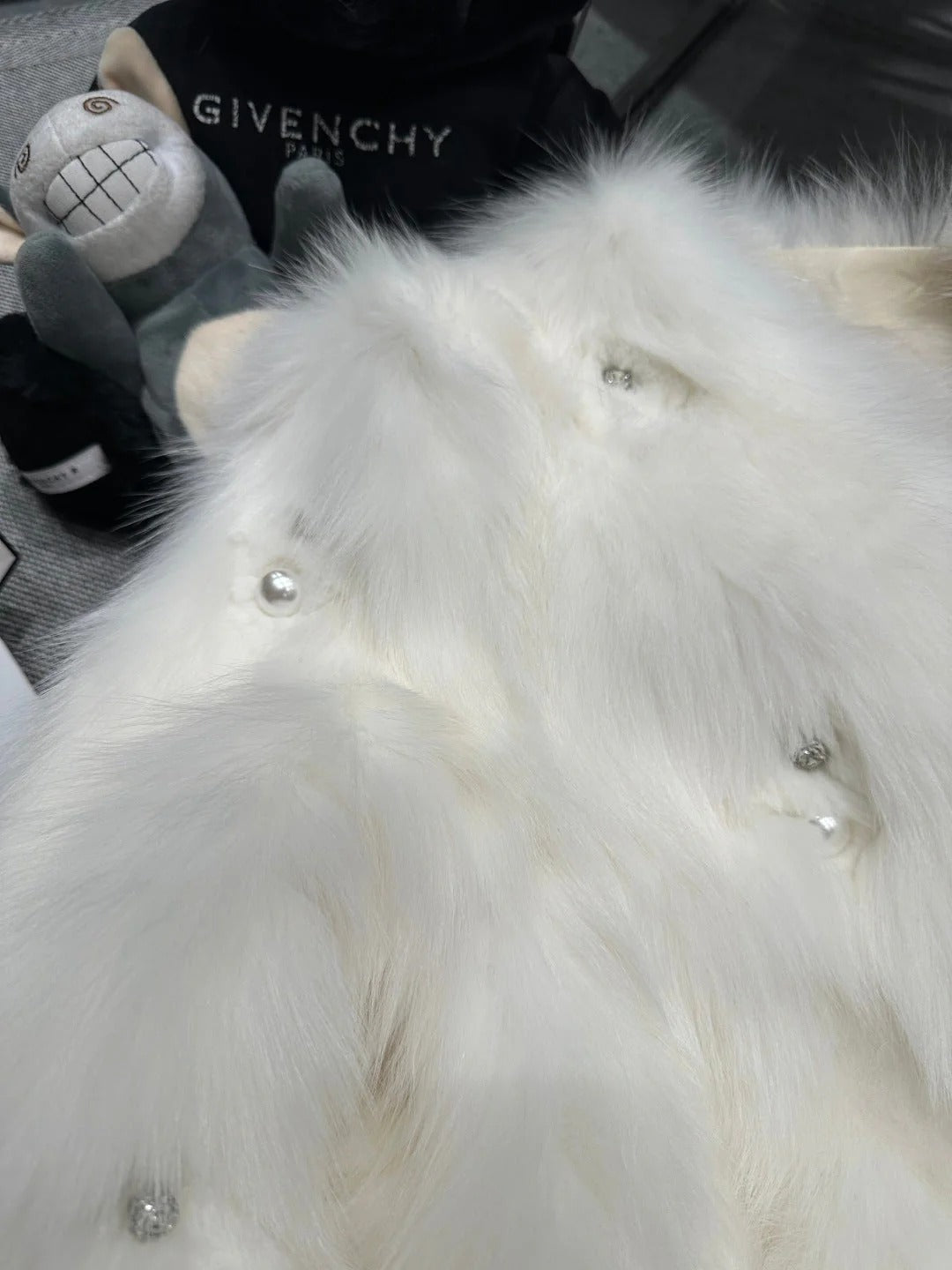 CHANEL 25S FOX FUR JACKET 593
