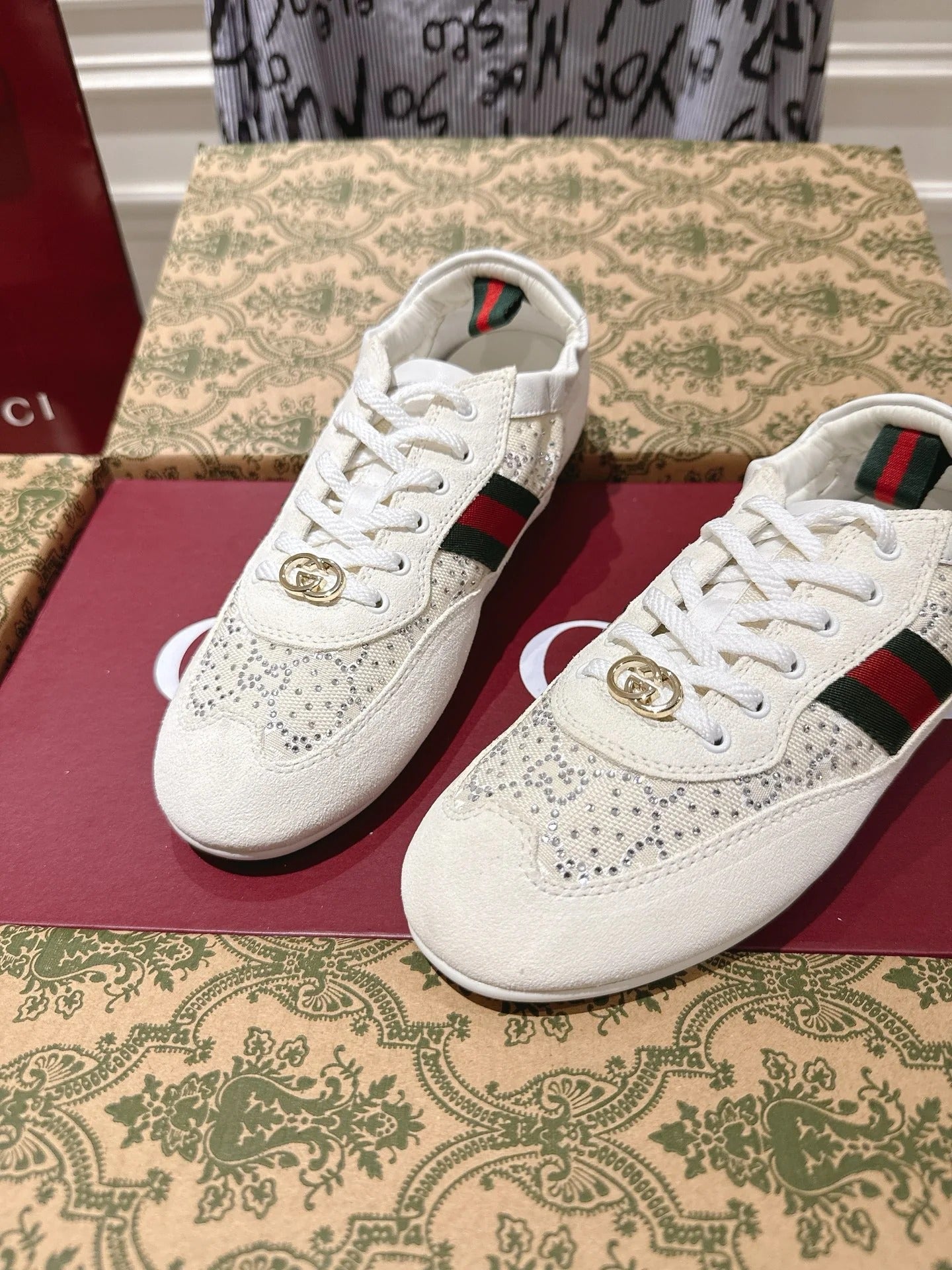 Gucci 2025 Shift GG Crystal Sneaker Off-white Suede Fabric