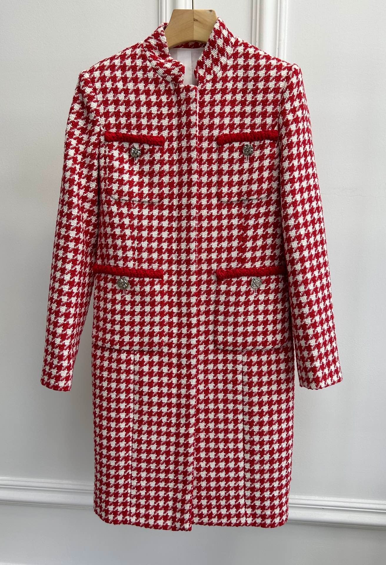 CHANEL 25S TWEED COAT 397