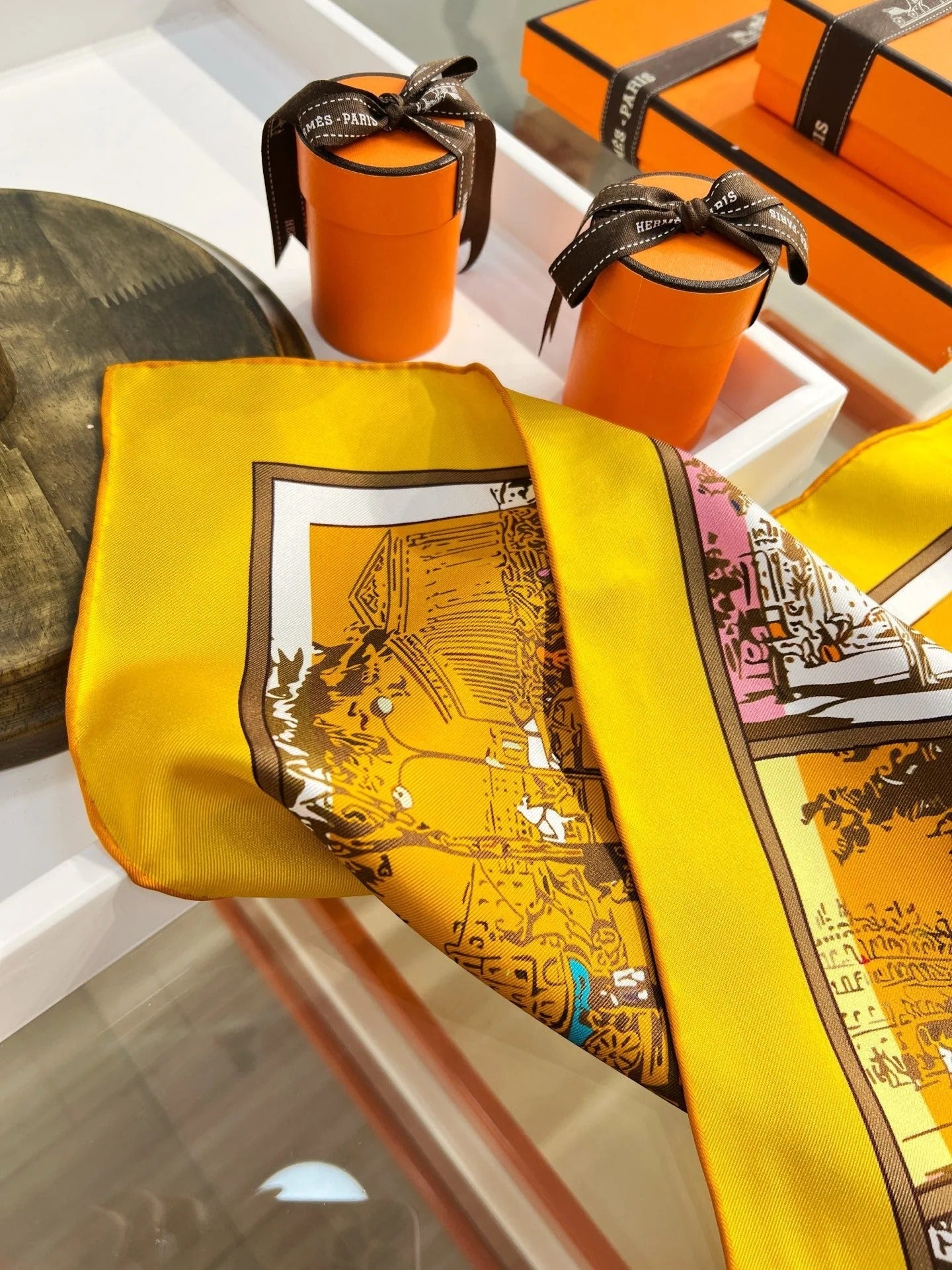 HM 26s Knitting Scarf 90 Yellow Brown Colorful Mulberry Silk 147544