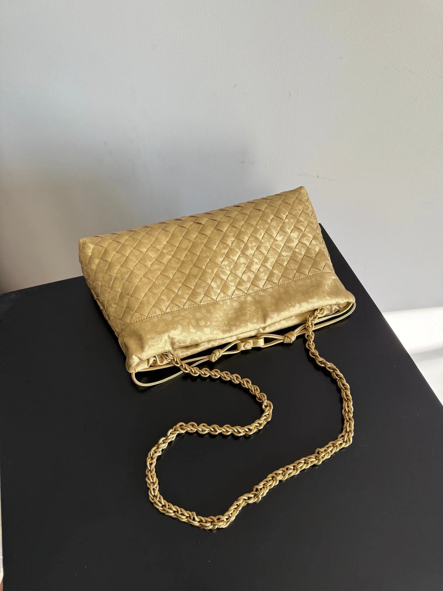 Bottega Veneta 2026 Dustbag 33cm Gold Intrecciato Lamina Satin Leather 137019