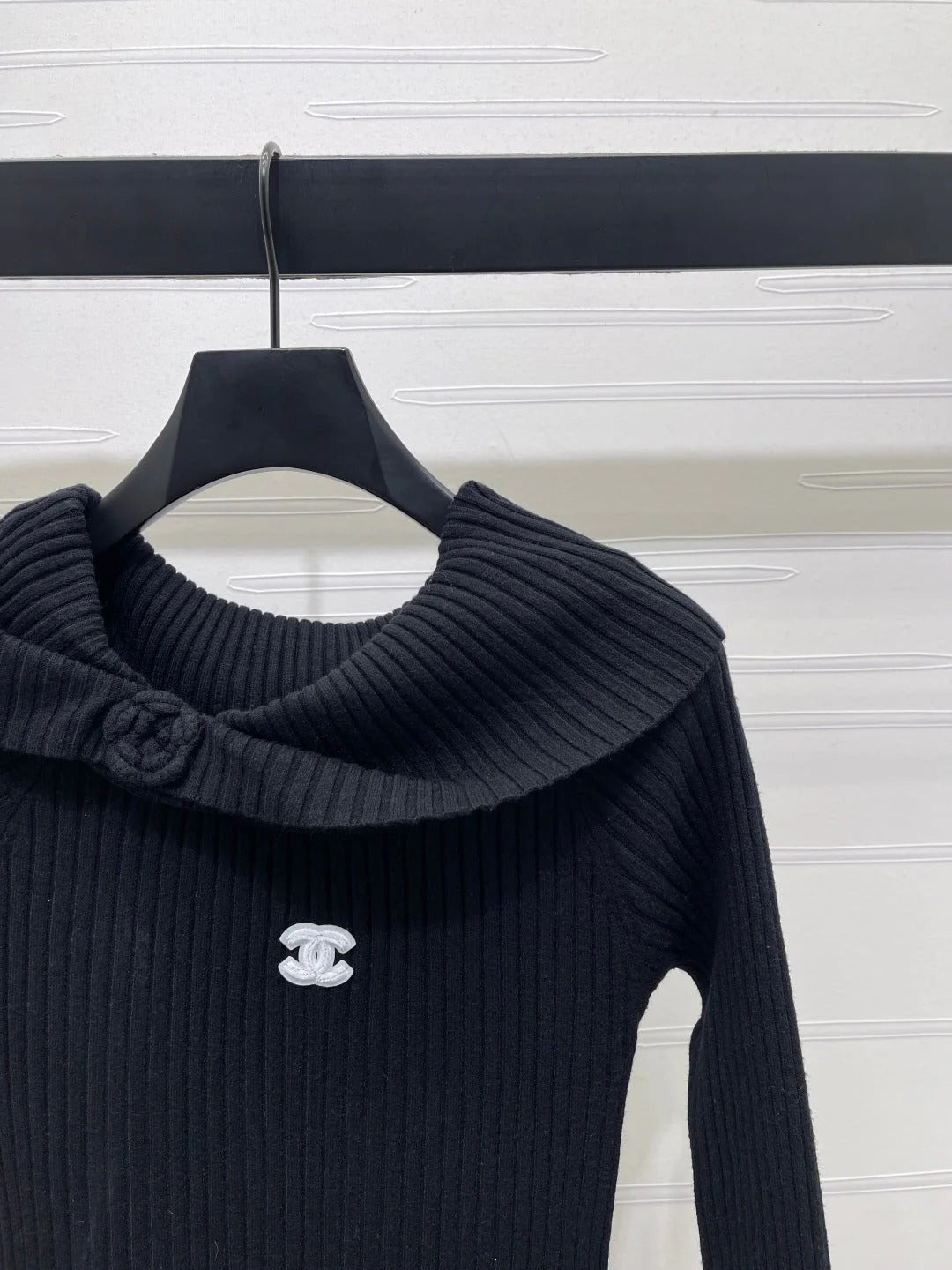 CHANEL 25S KNITTED LONG-SLEEVE DRESS 278