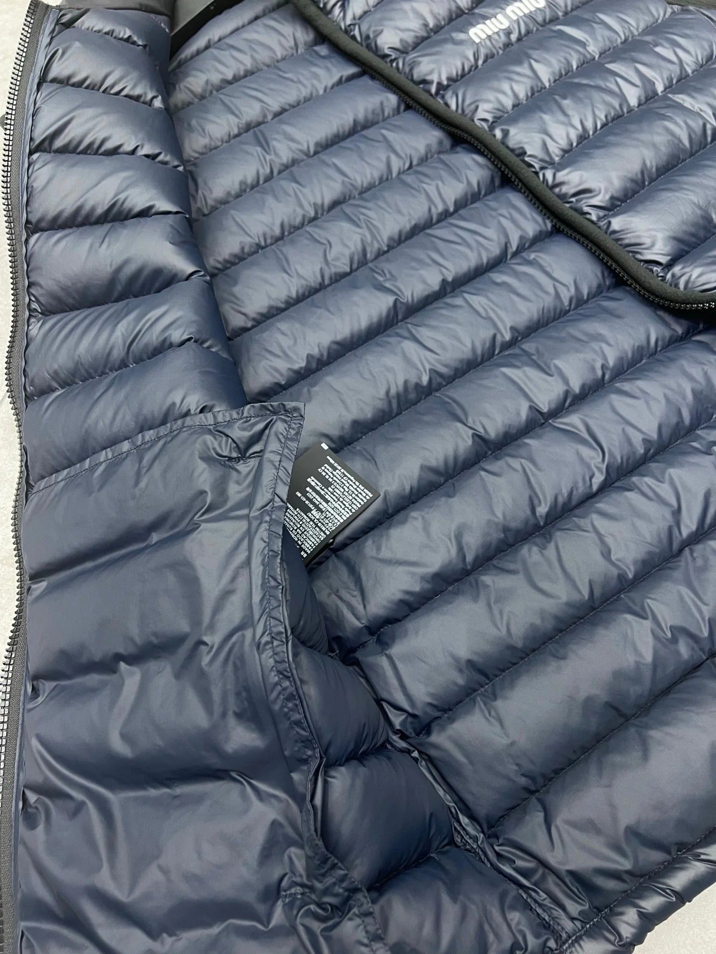 MIUMIU PUFFER GILE STYLE 227
