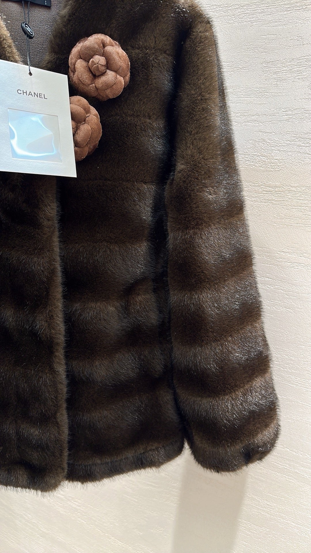 CHANEL 25S ARTIFICIAL FUR COAT 496