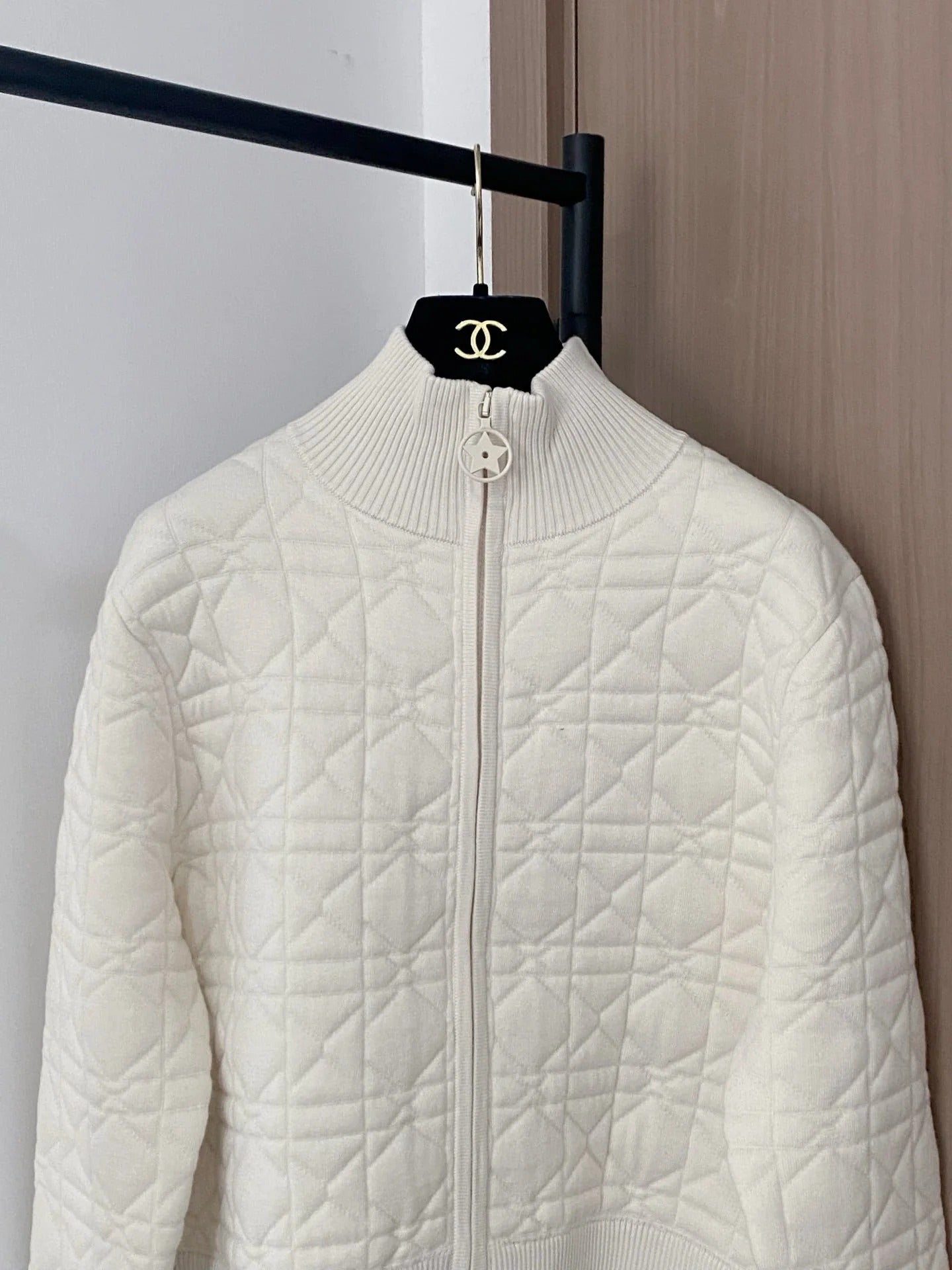 DIOR 25S CARDIGAN STYLE 296