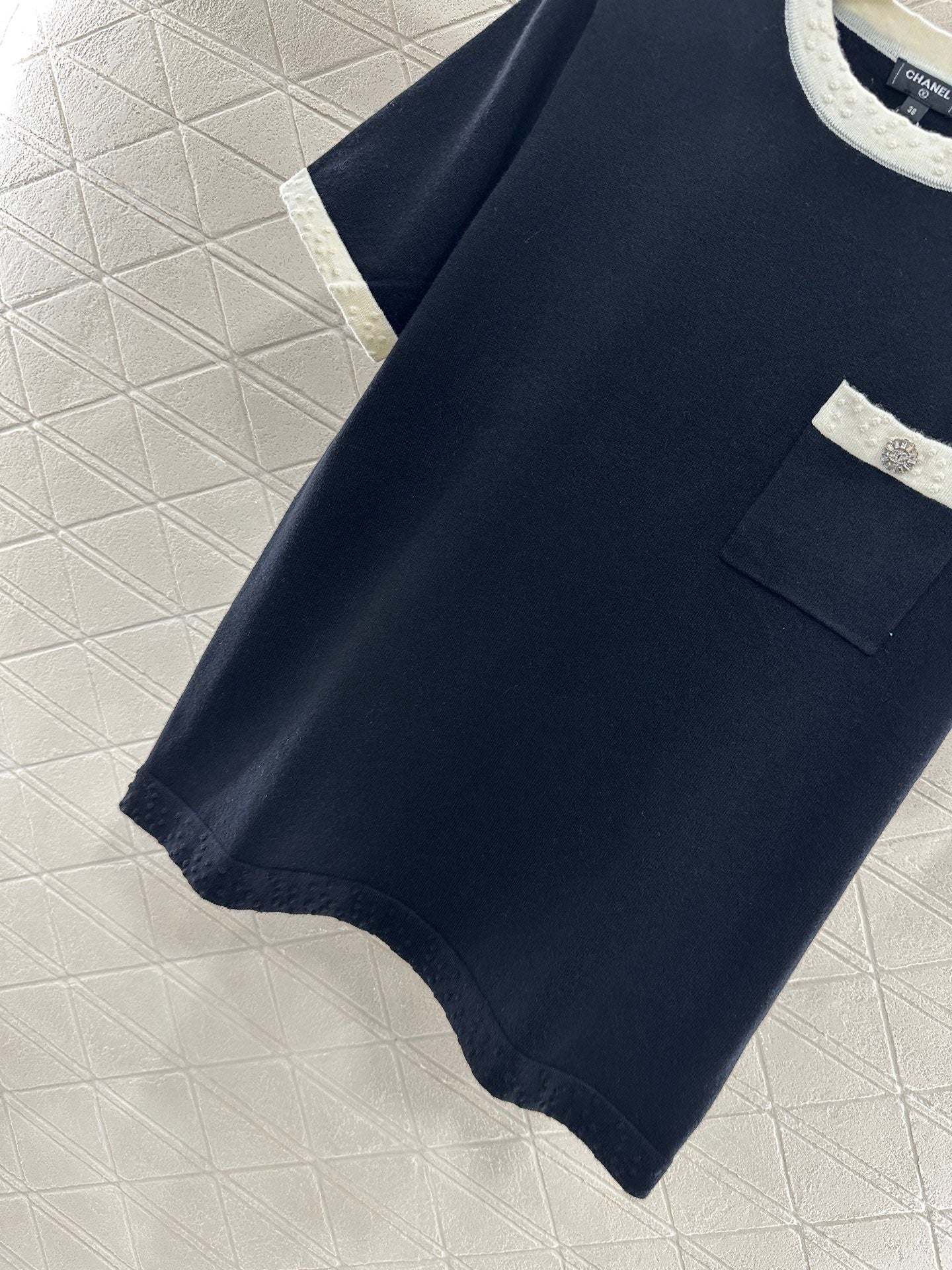 CHANEL 25S SHORT SLEEVE SWEATER 265520