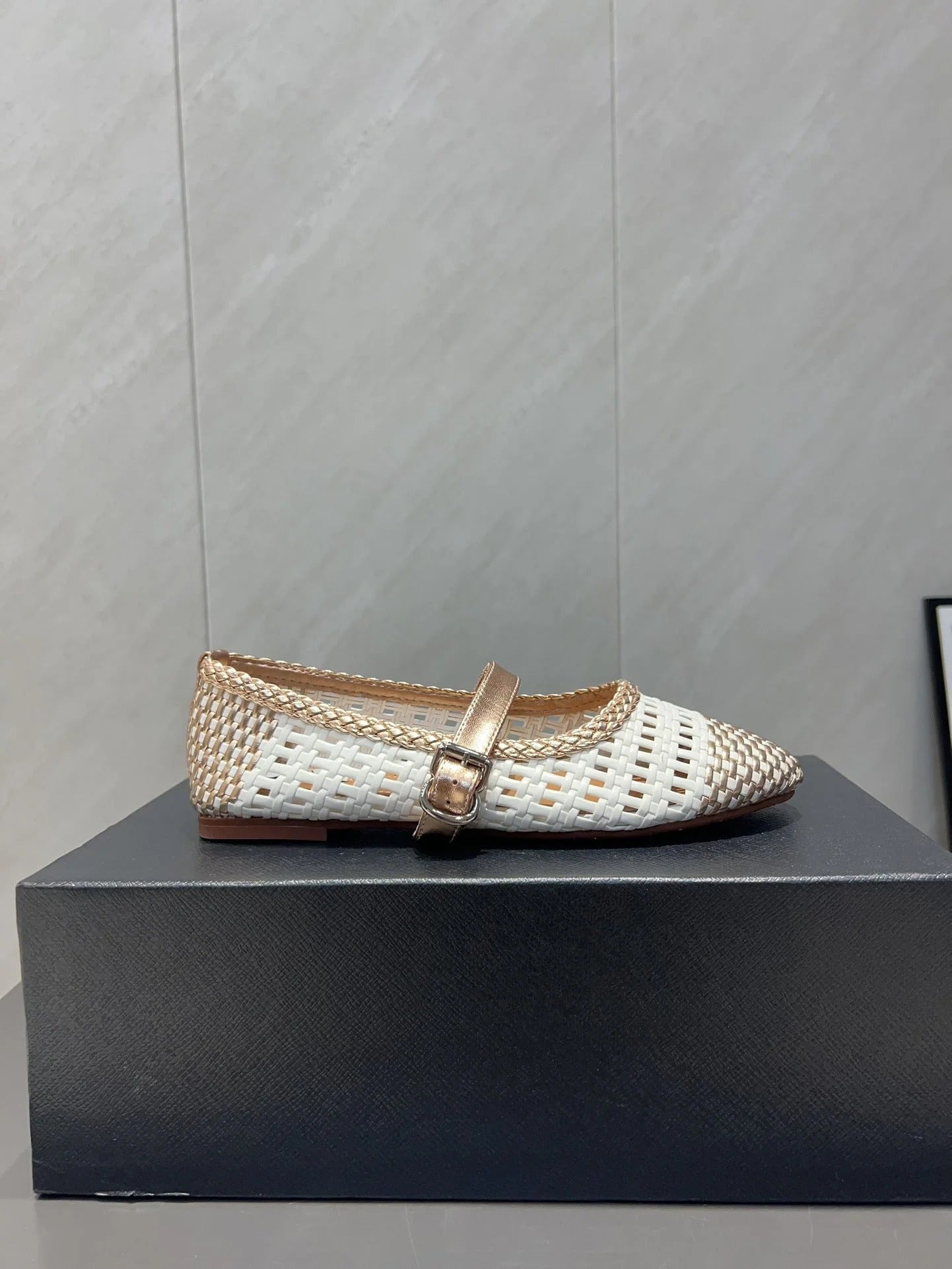 Alaia Mary Jane Flats Woven Pattern 25s In White Mix Caramel Brown Calfskin
