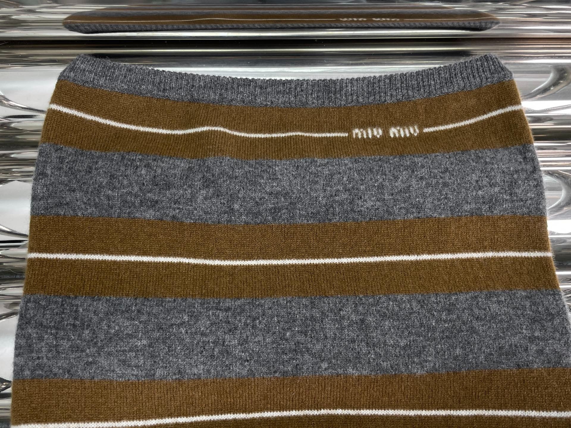 MIUMIU KNIT TUBE TOP STYLE 780