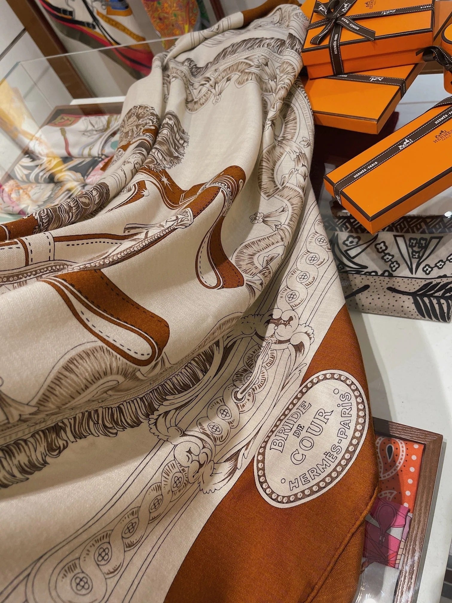 HERMES 25S SCARF 140 IN SILK 854808