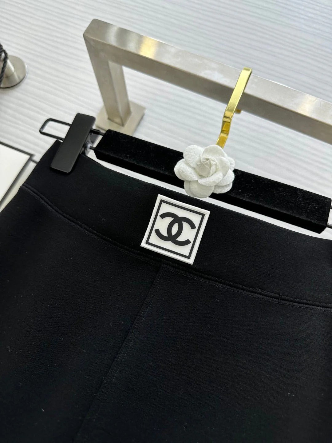 CHANEL 25S LEGGINGS 265