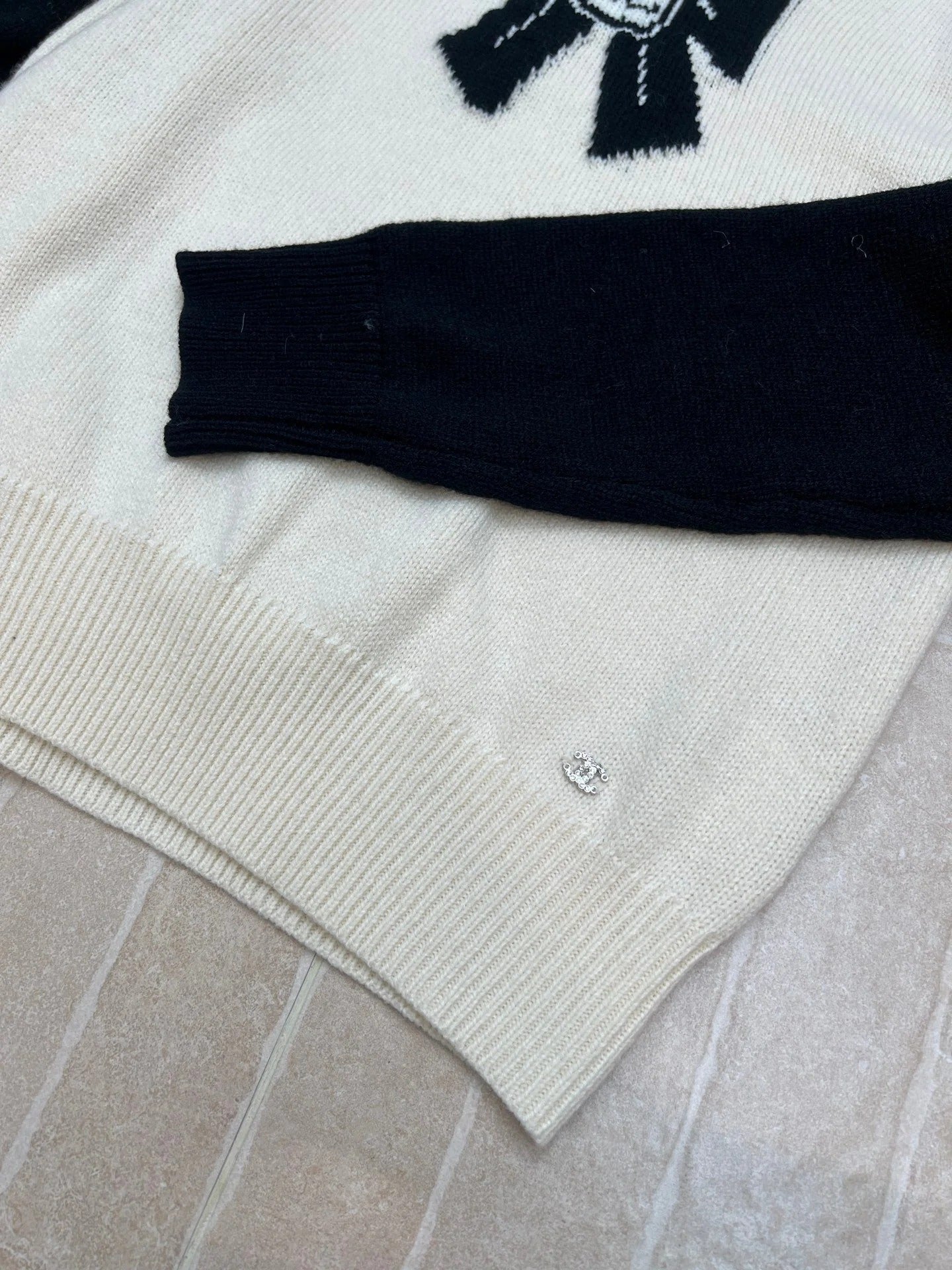 CHANEL 25S SWEATER 620466