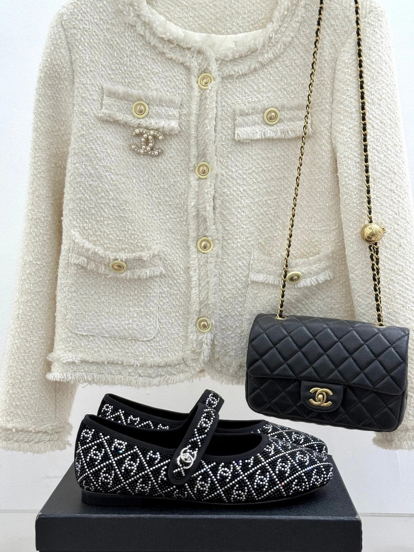 CC Flat Mary Jane 25ss In Black Embellished With Rhinestones