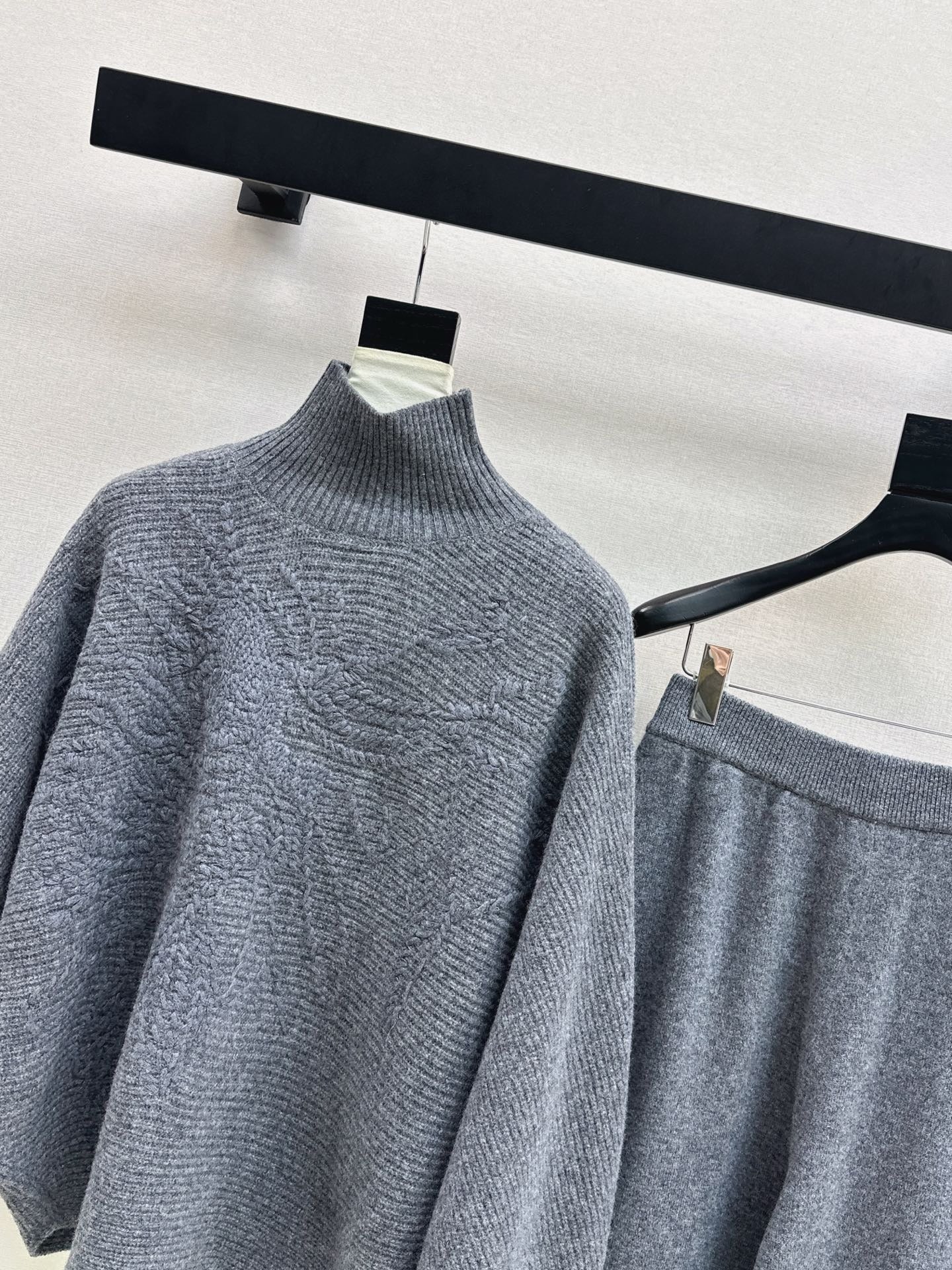HERMES 25S OVERSIZED WOOL SUIT 027