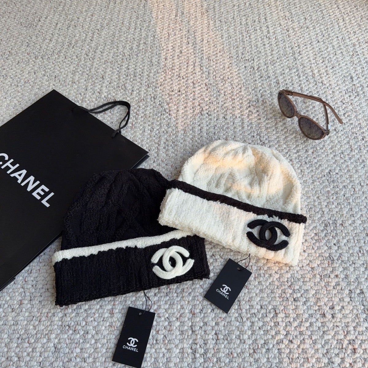 CC 26FW Two-Tone Cable Knit Beanie Hat Wool Blend 563895