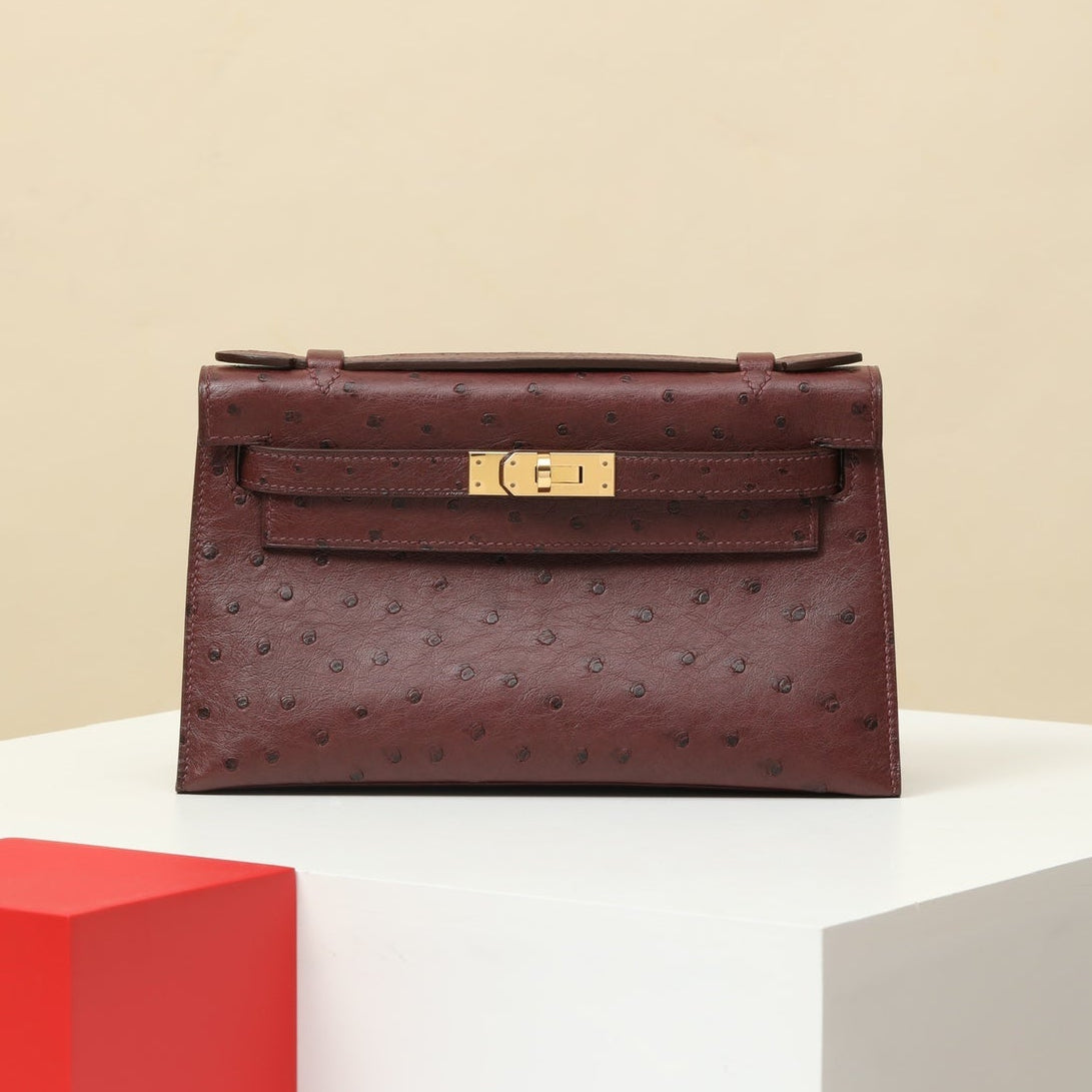 High-end Hermes 2026 Kelly Pochette Bag 22cm Ostrich Leather