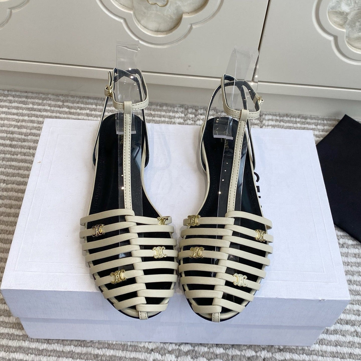 Celine 26s Clea Triomphe Gladiator Sandals Beige Lambskin 519284