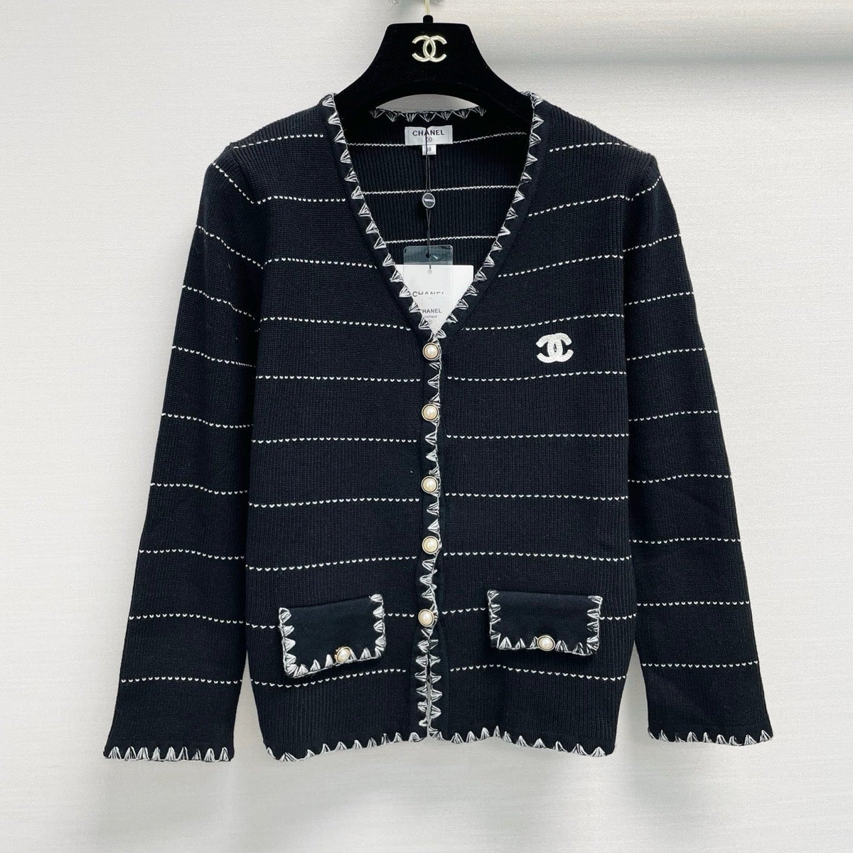 CC 26FW Striped Pearl-Button Knit Cardigan Black Nylon 40333