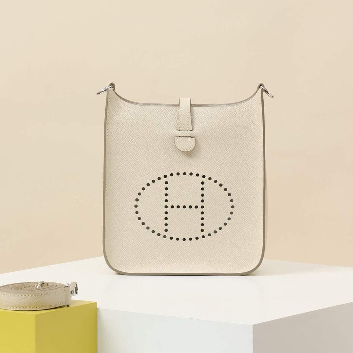 High-end Hermes 2026 Evelyne Sellier Bag 19.5cm Epsom Calfskin