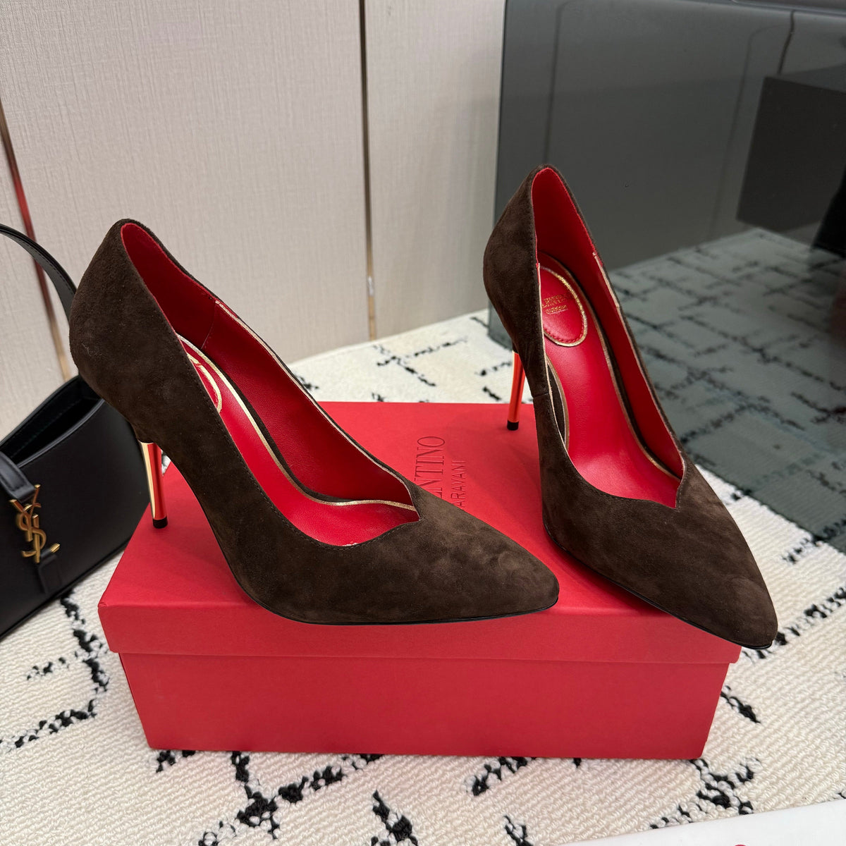 Valentino 26S High Heels 10cm In Dark Brown Suede