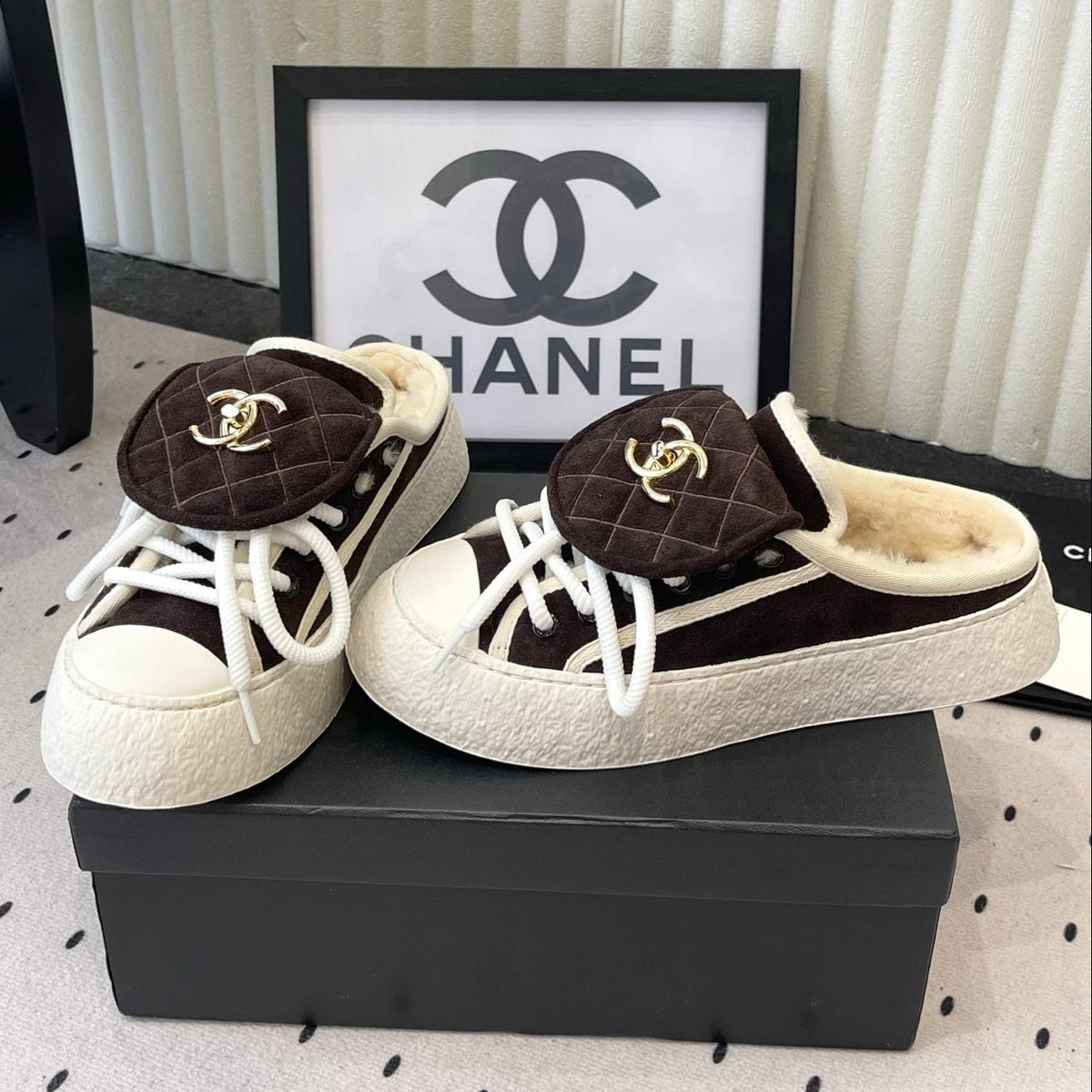 Chanel 2026 Mule Suede Wool 190036