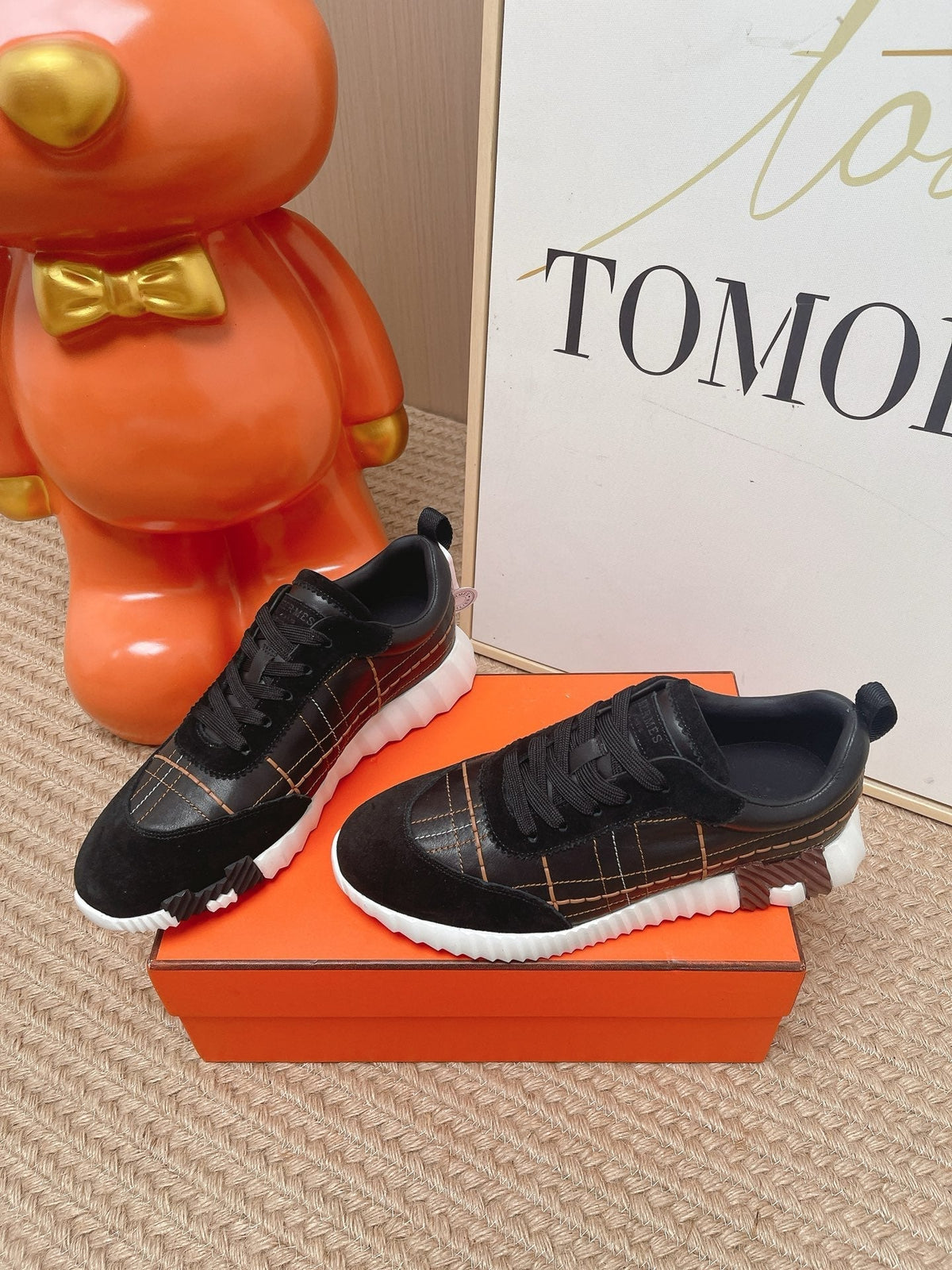 HM 2026 Women Bouncing Sneakers Suede Calfskin 854501