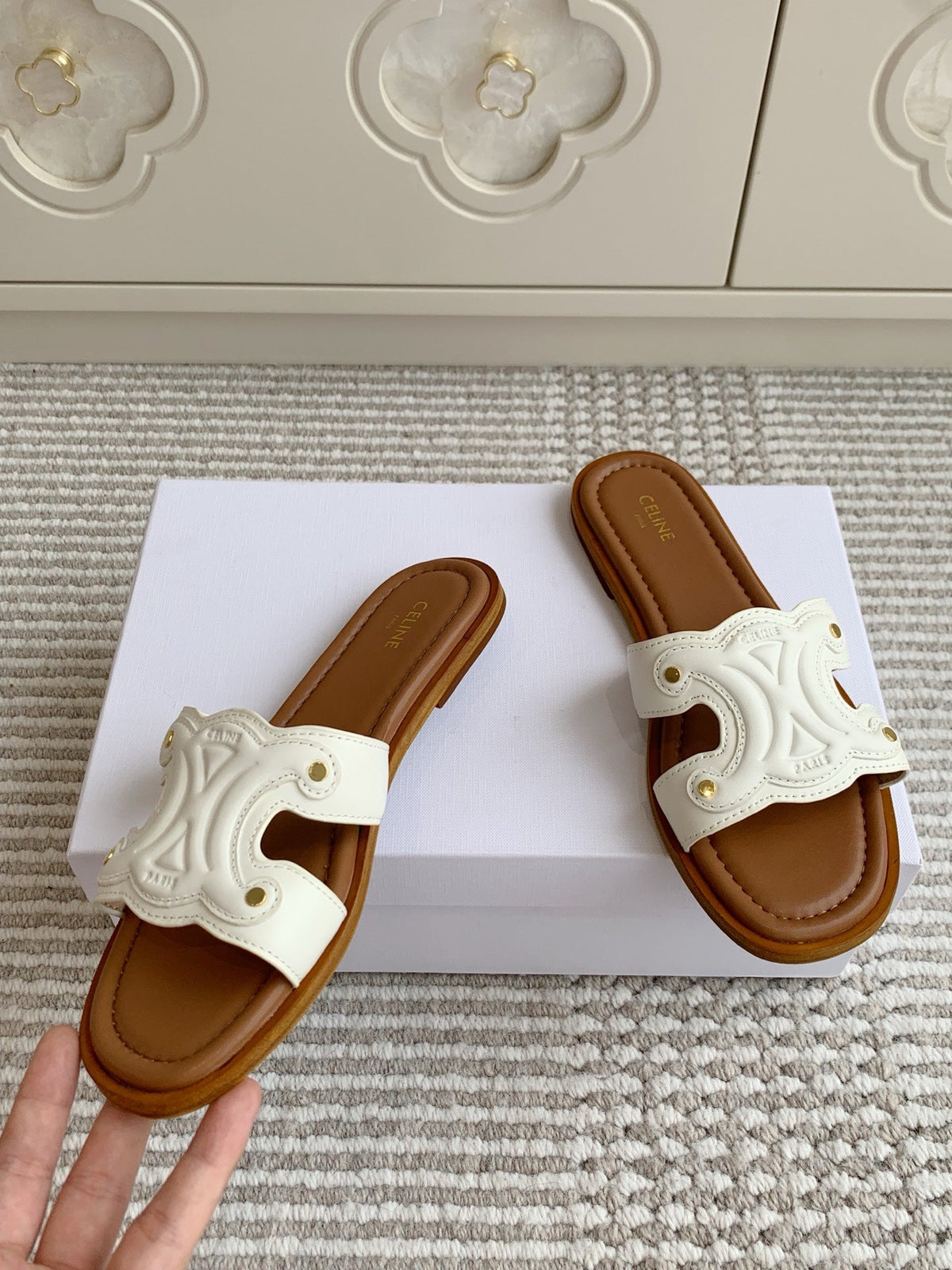 Celine 26s Triomphe Slide Sandals Ivory White Calfskin With Tan Brown Footbed 295138