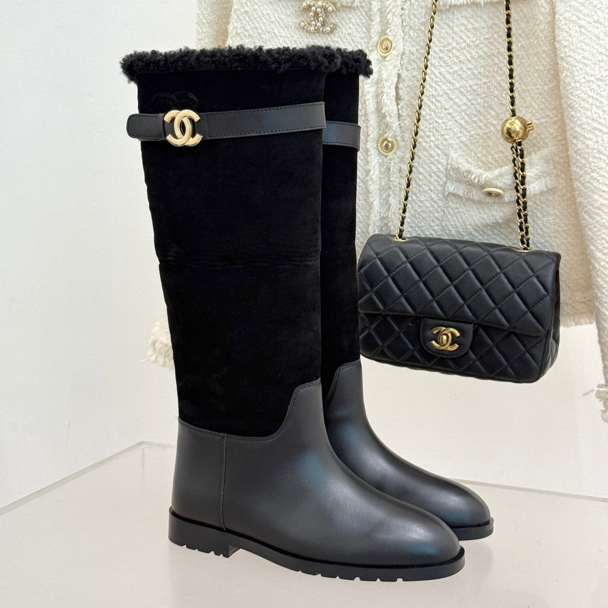 Chanel 2026 Snow Boots Suede Leather Wool 188565