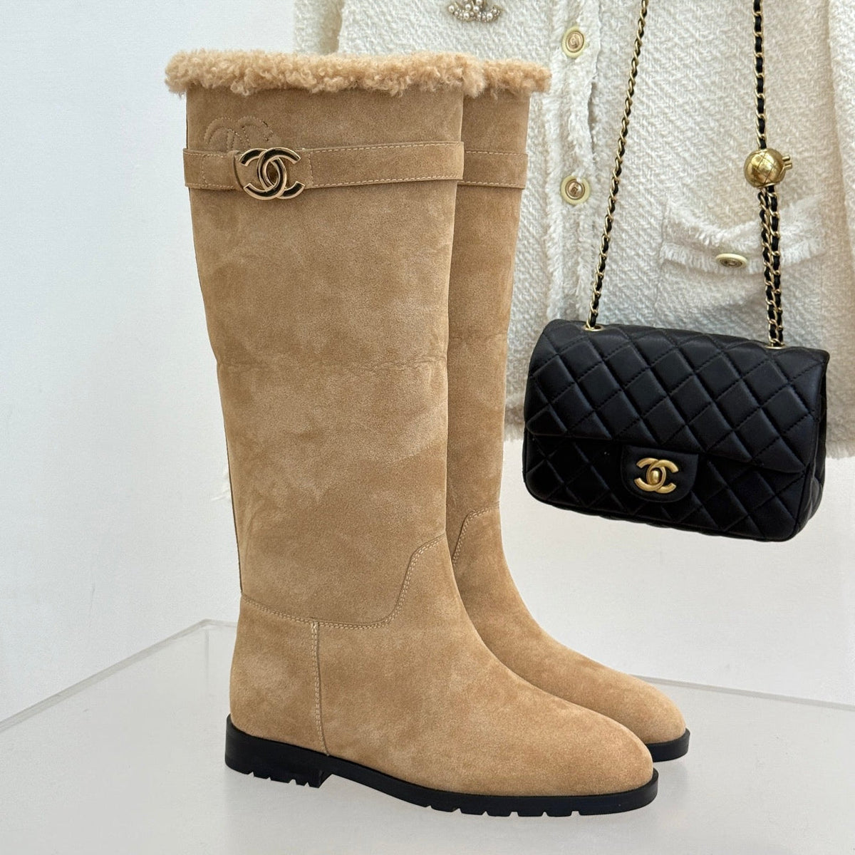 Chanel 2026 Snow Boots Suede Leather Wool 188565