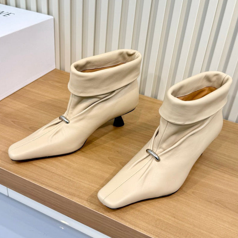 Loewe 2026 Pointed Toe Ankle Boots Leather 147542