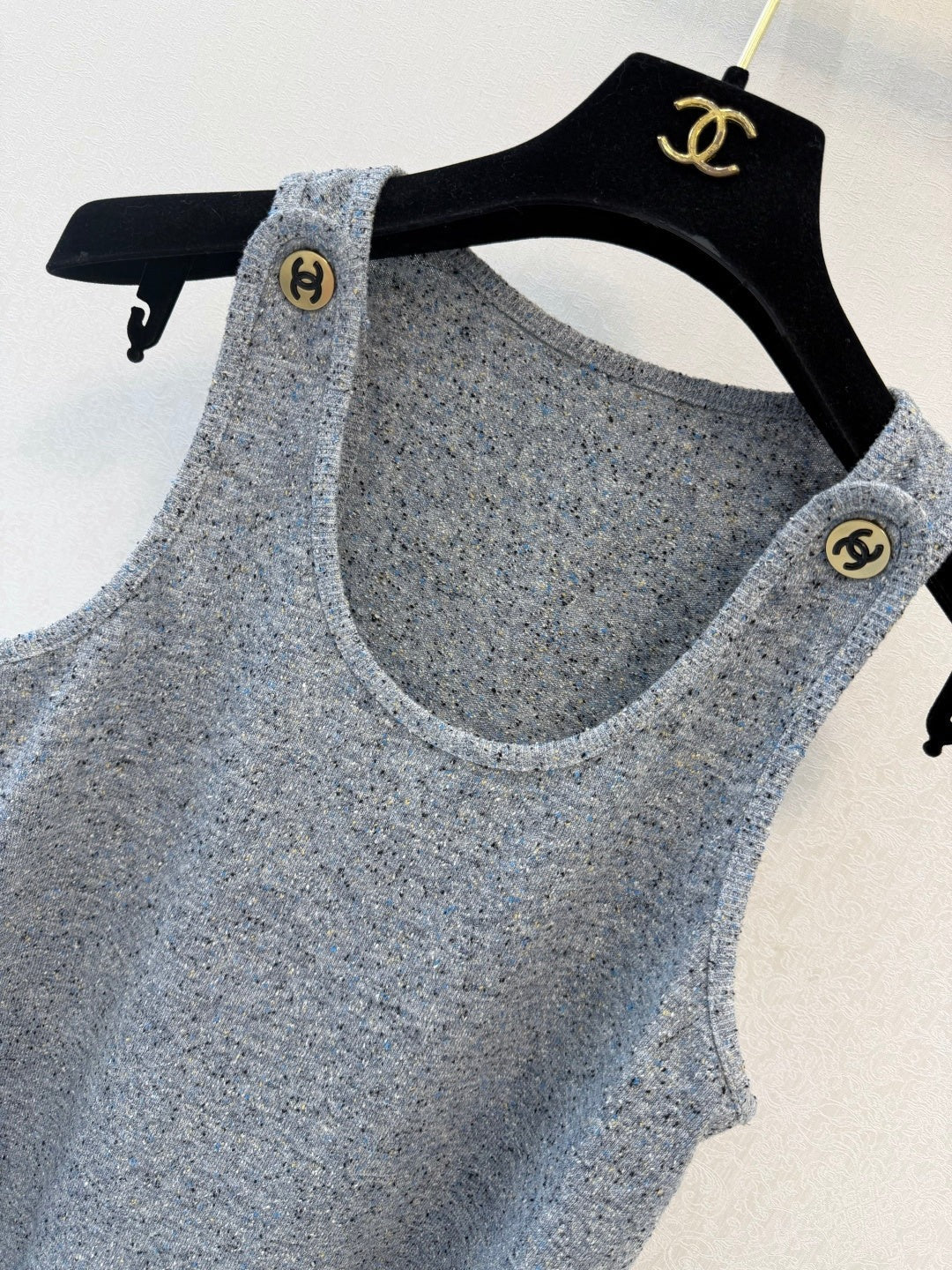 CC 26B Shoulder Button Knit Tank Top Gray Silk 440299