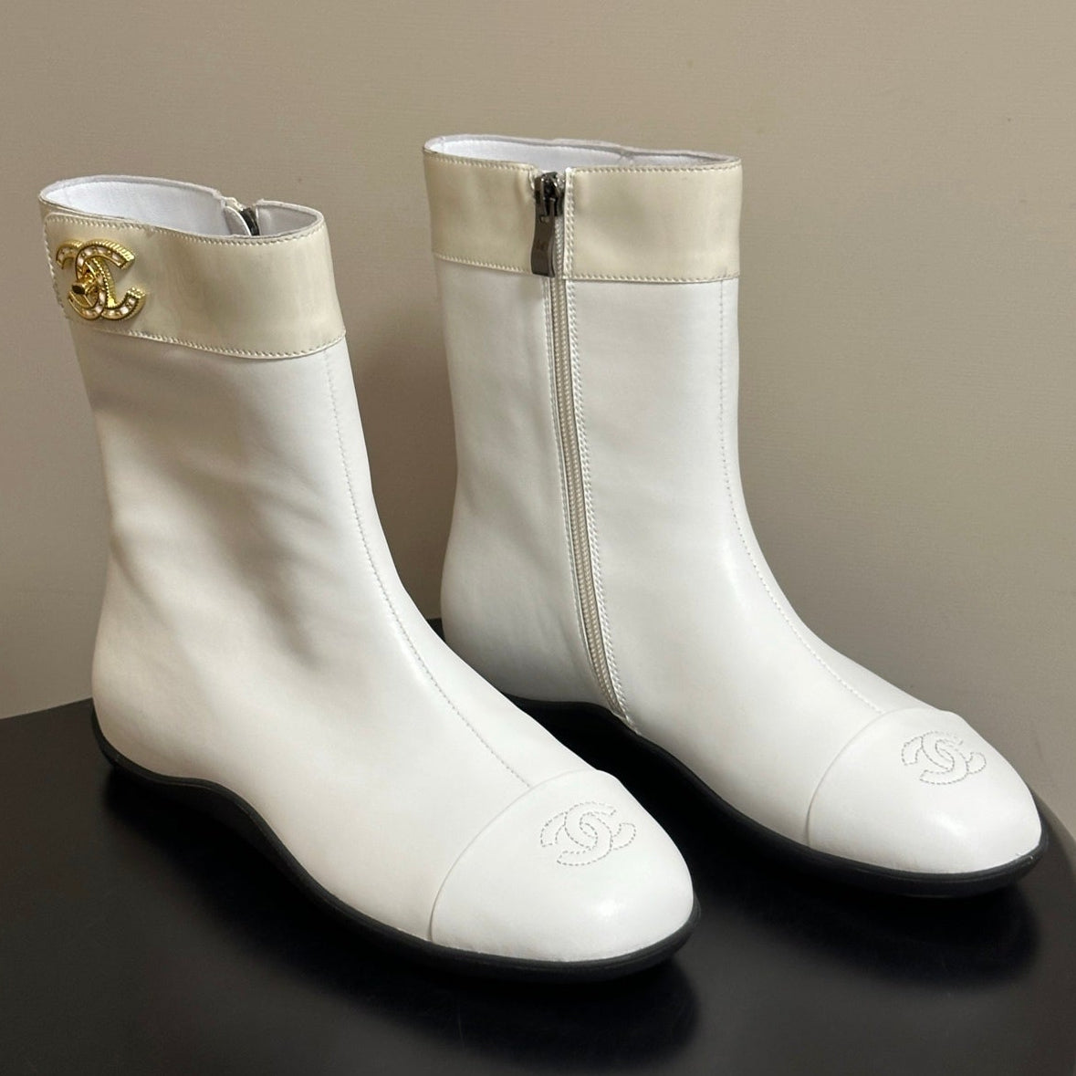 Chanel 2026 Flat Ankle Boots Cowhide 185642