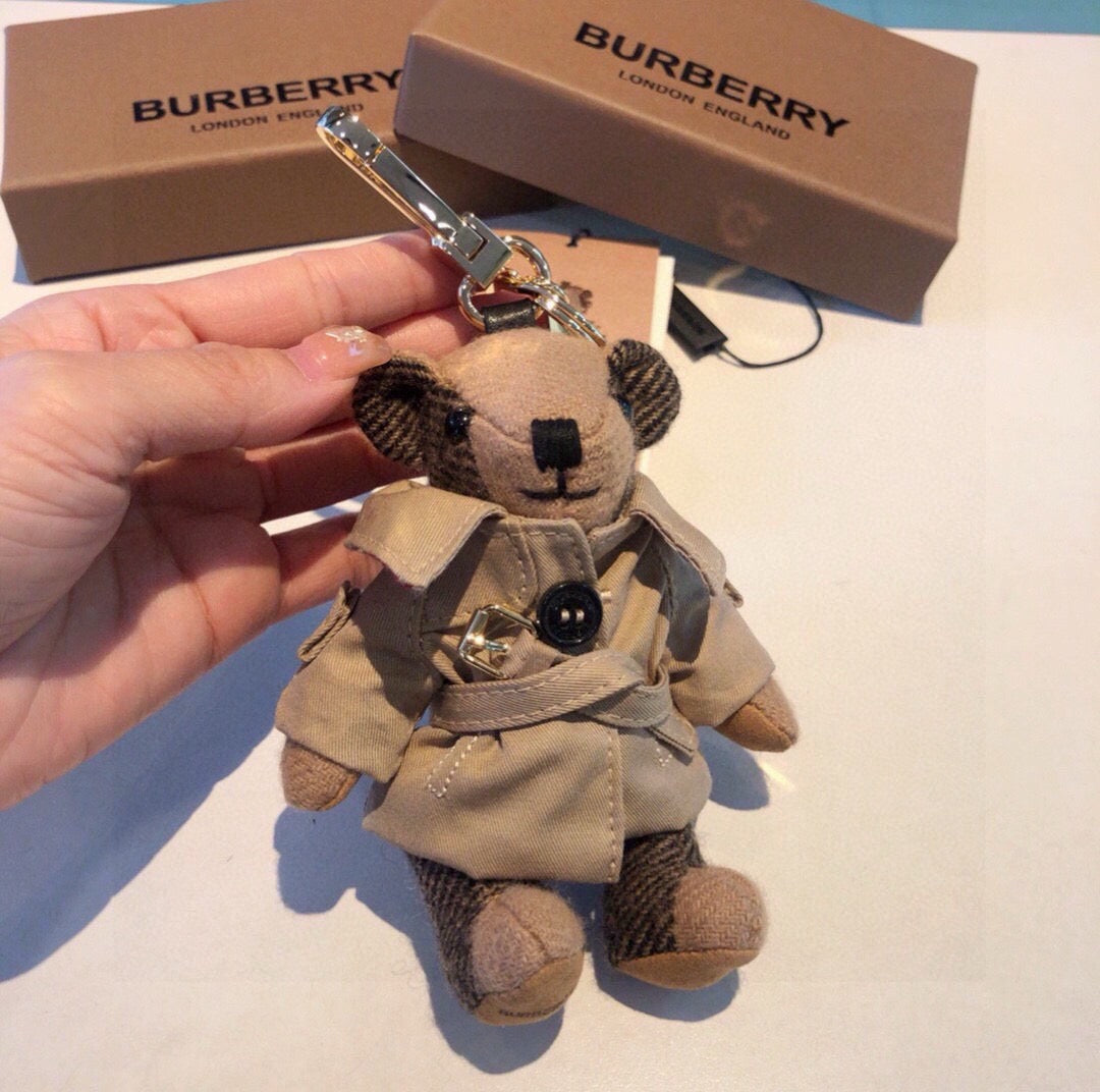 Burberry Thomas Bear Charm 539073