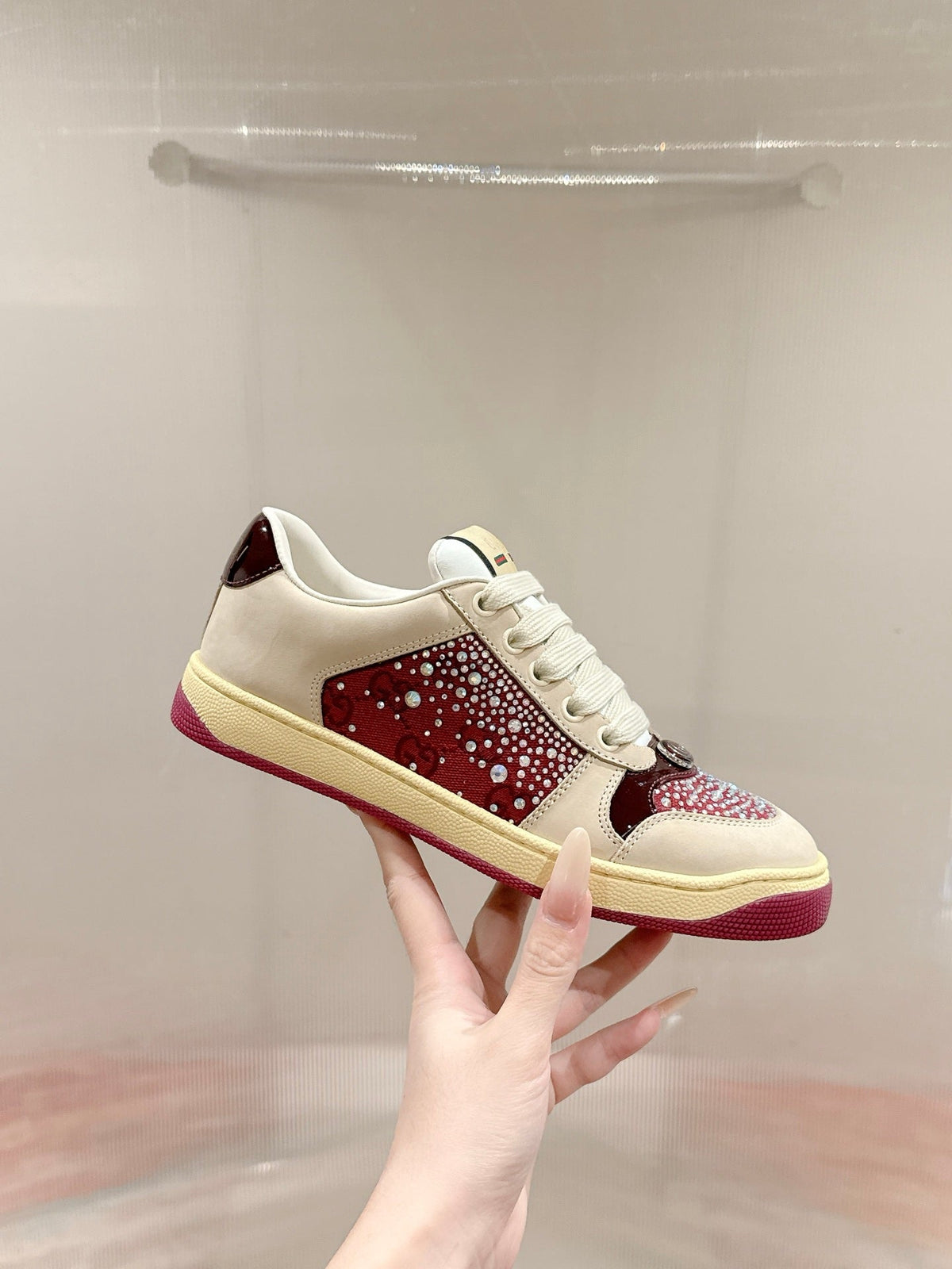 GG 26s Screener Sneaker Beige Suede Mix Dark Red Canvas